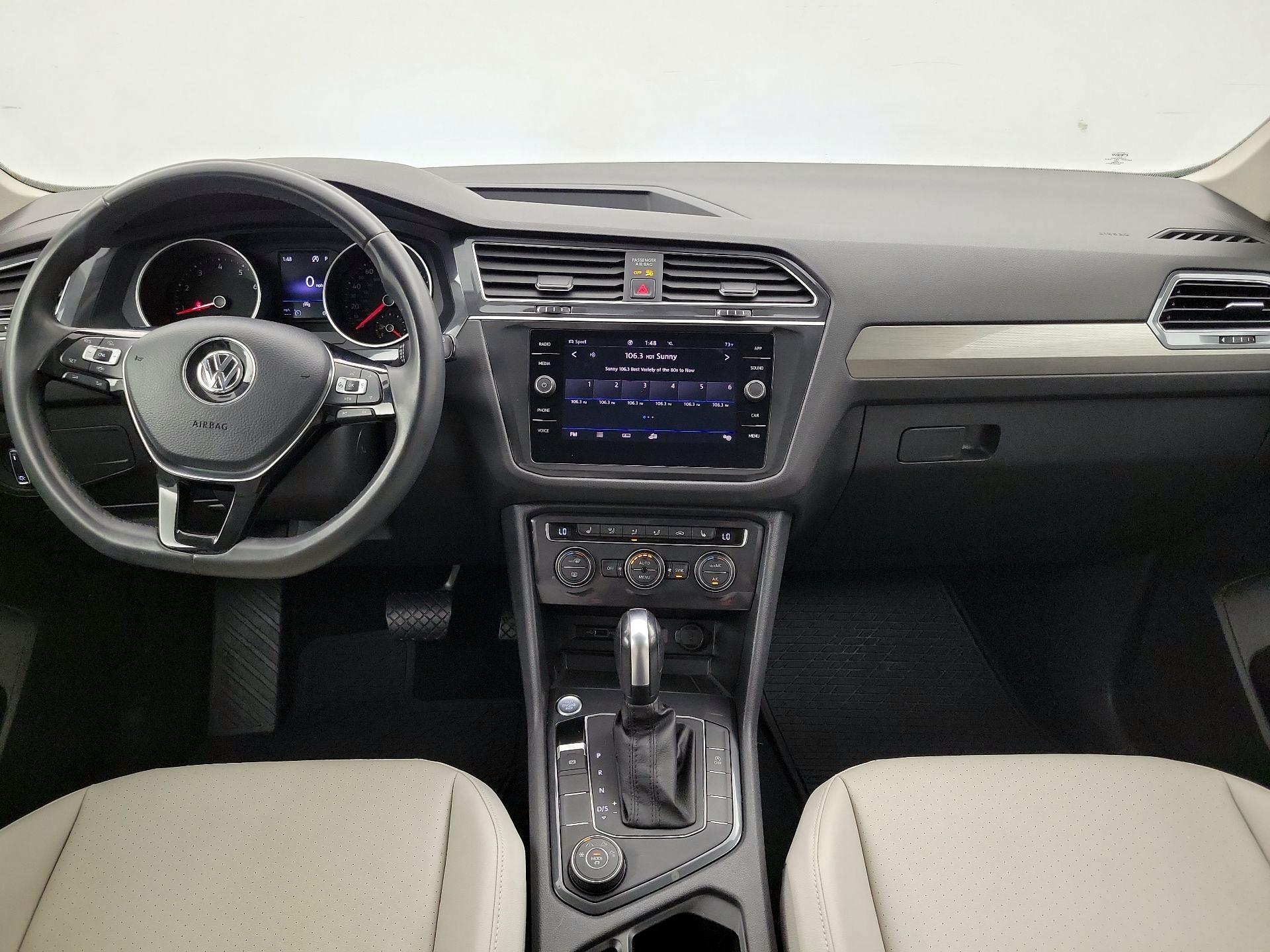 Thumbnail: 2020 Volkswagen Tiguan - 9