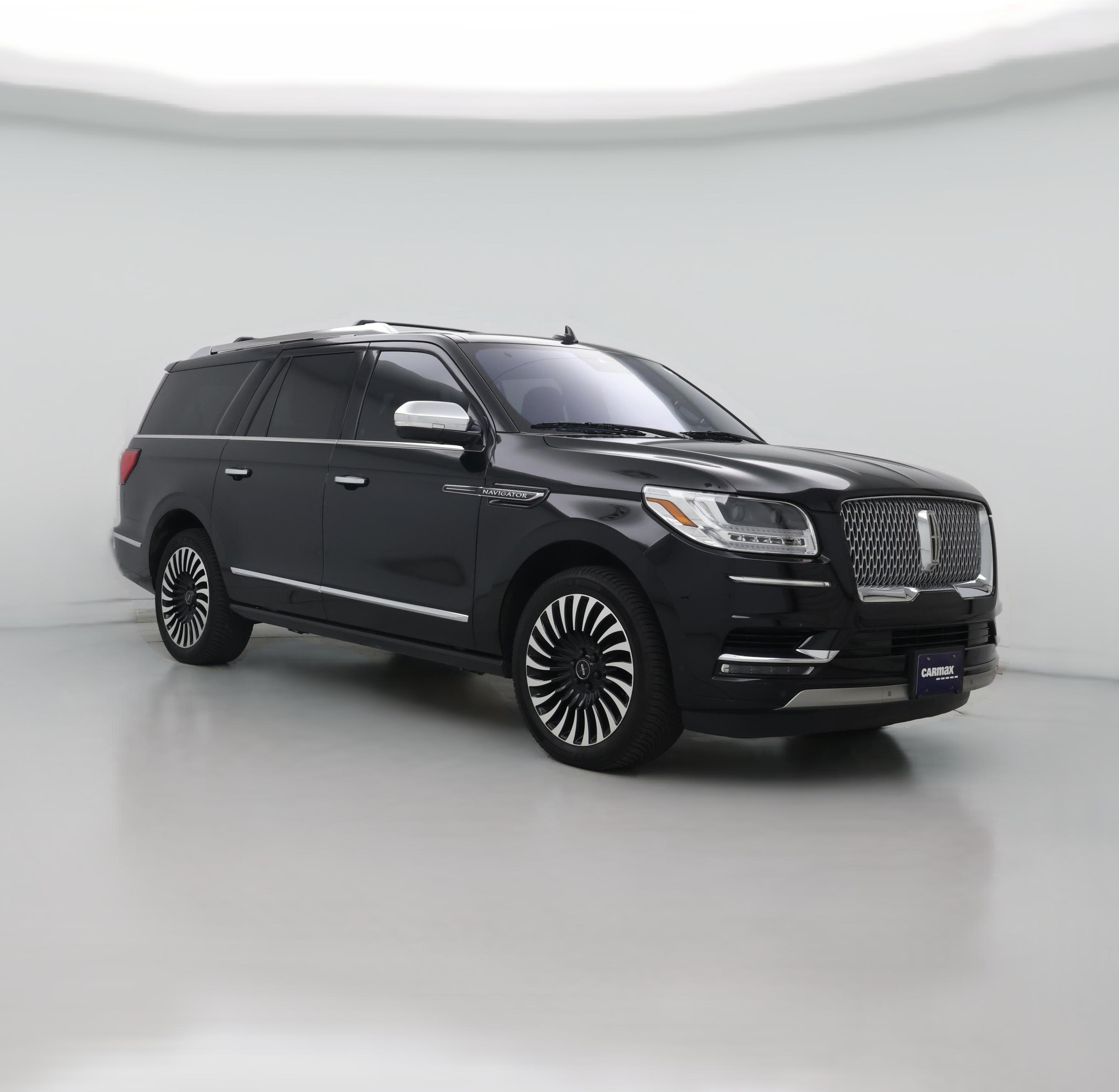 Thumbnail: 2018 Lincoln Navigator L - 1