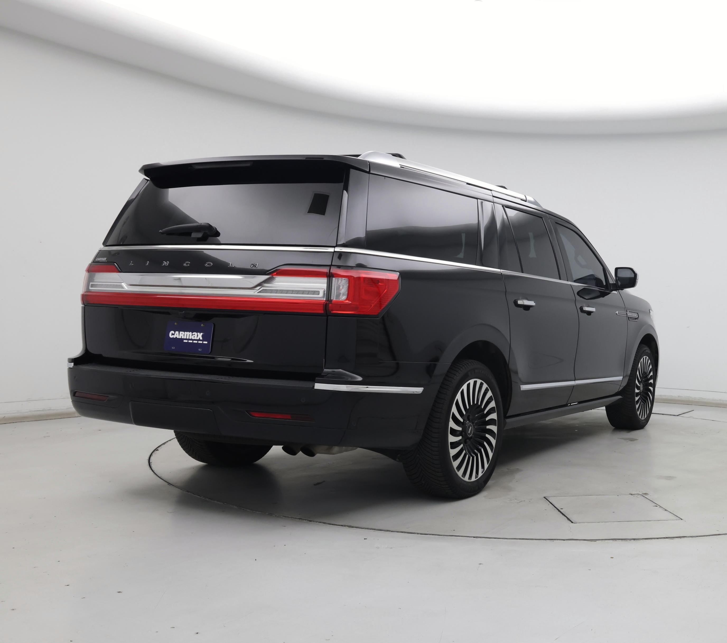 Thumbnail: 2018 Lincoln Navigator L - 8