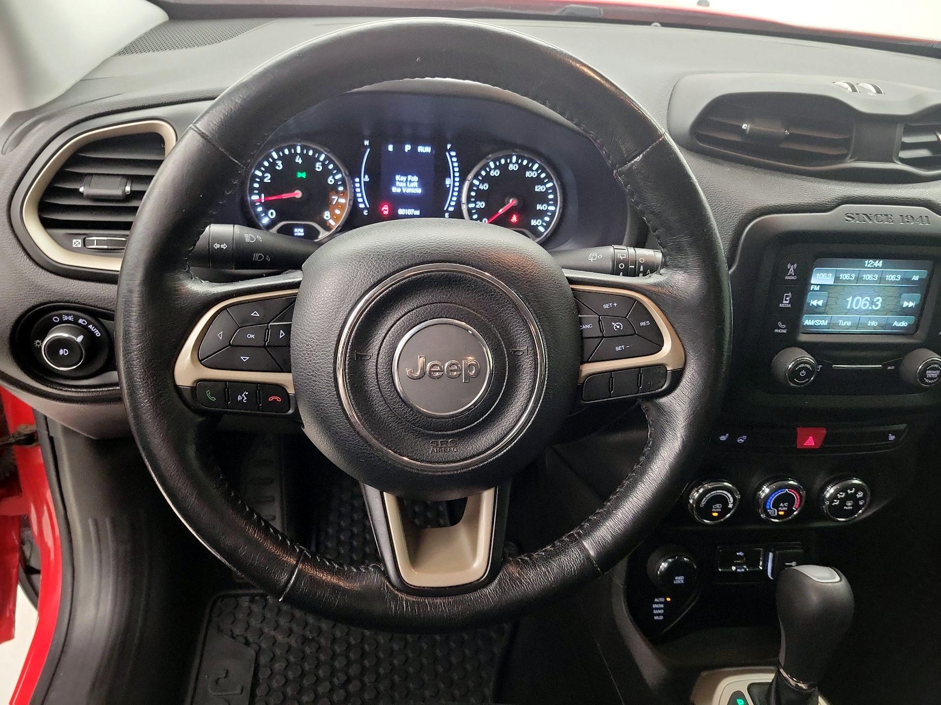 Thumbnail: 2017 Jeep Renegade - 10