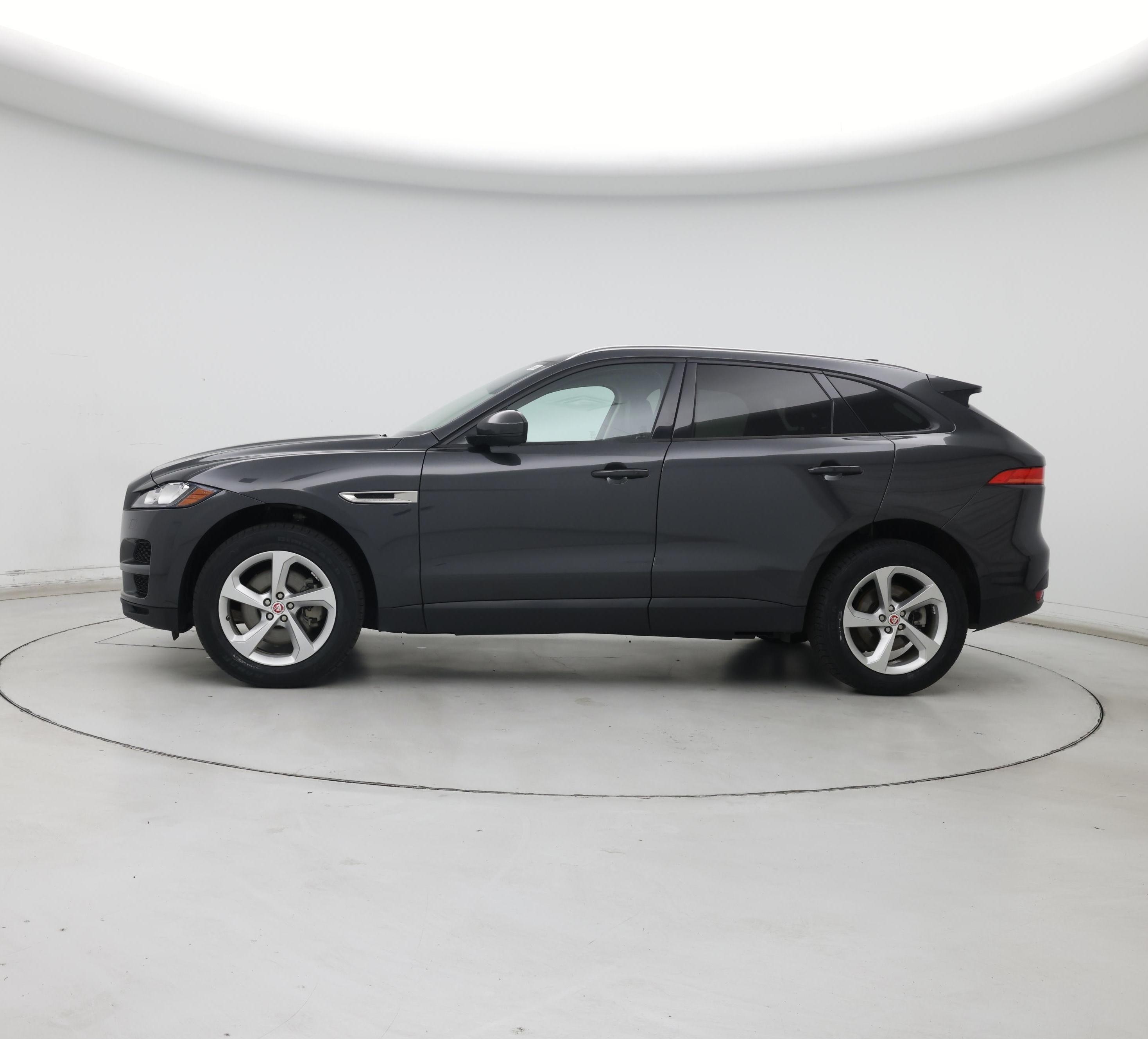 Thumbnail: 2018 Jaguar F-Pace - 3