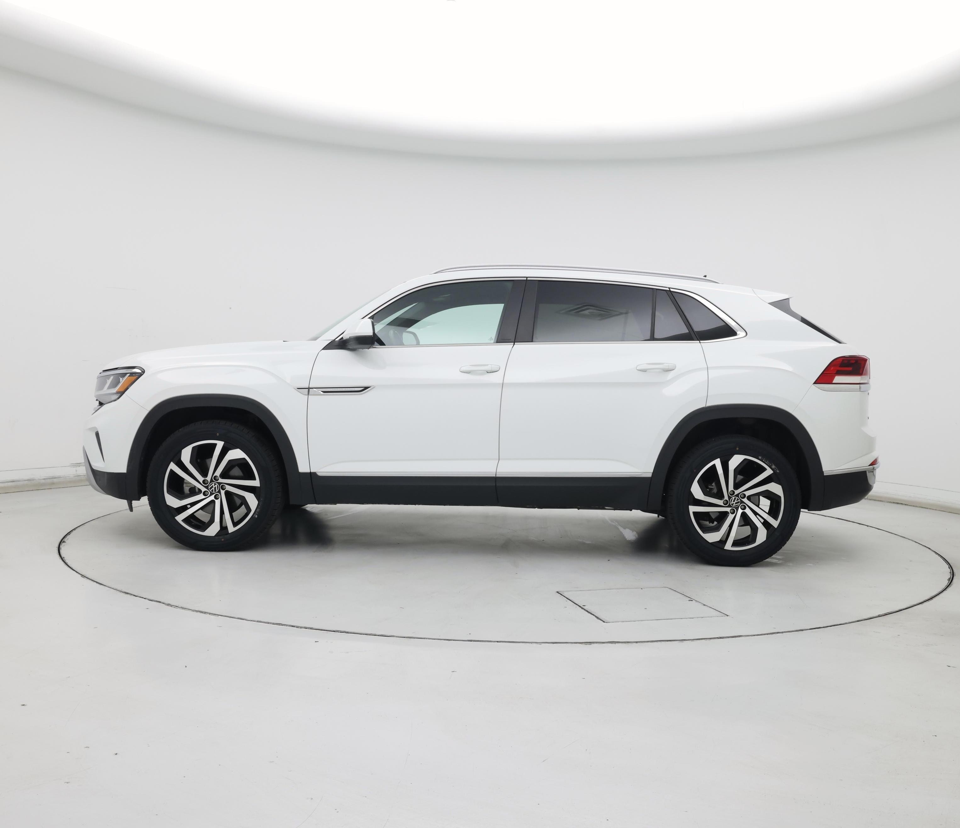 Thumbnail: 2022 Volkswagen Atlas - 3