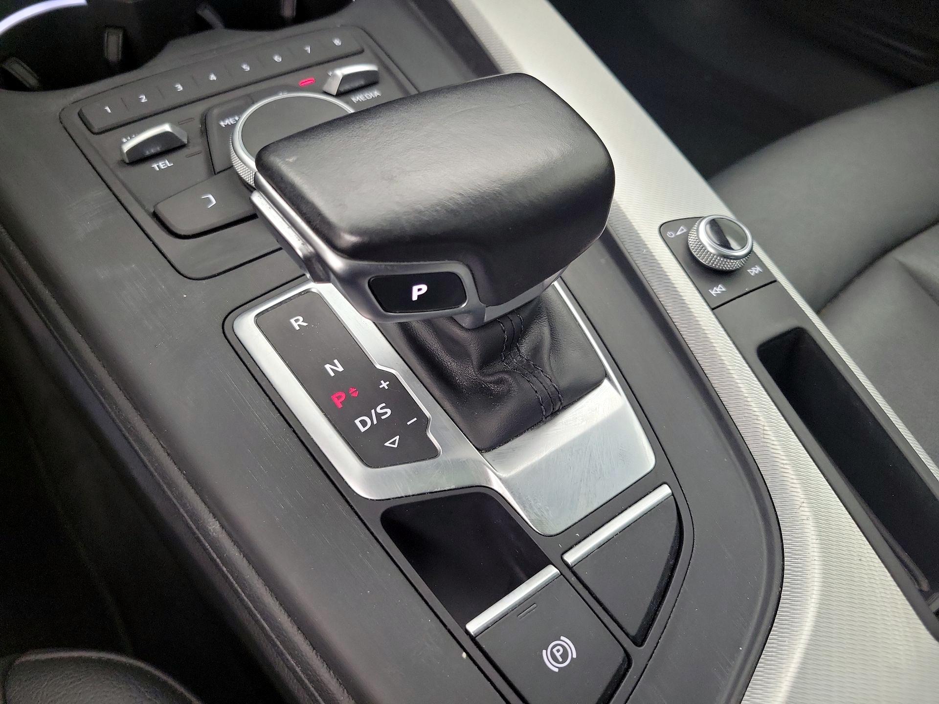 Thumbnail: 2017 Audi A4 - 18