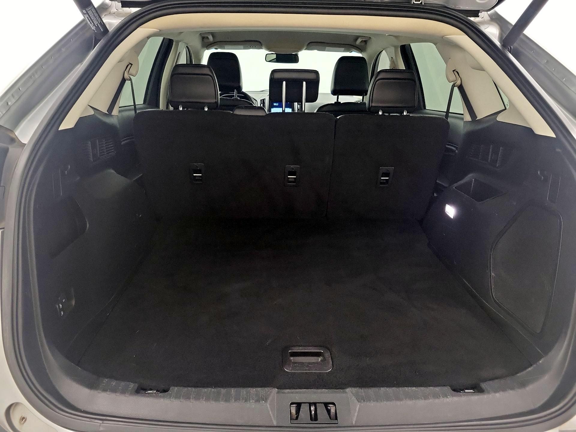 Thumbnail: 2022 Ford Edge - 20