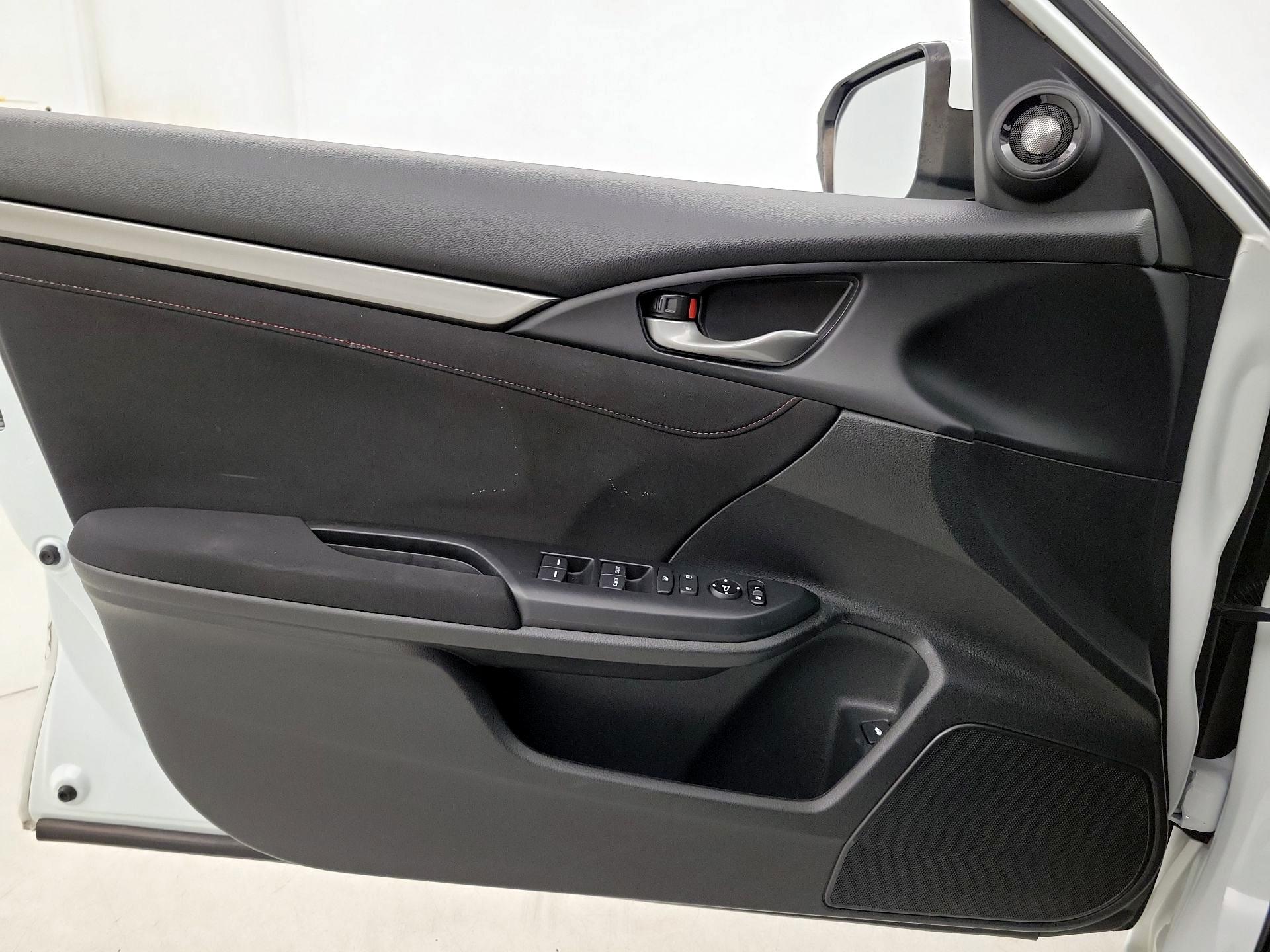 Thumbnail: 2020 Honda Civic - 12