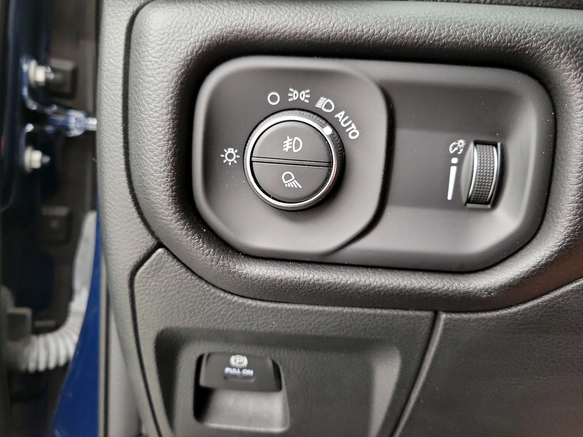 Thumbnail: 2023 RAM 1500 - 13