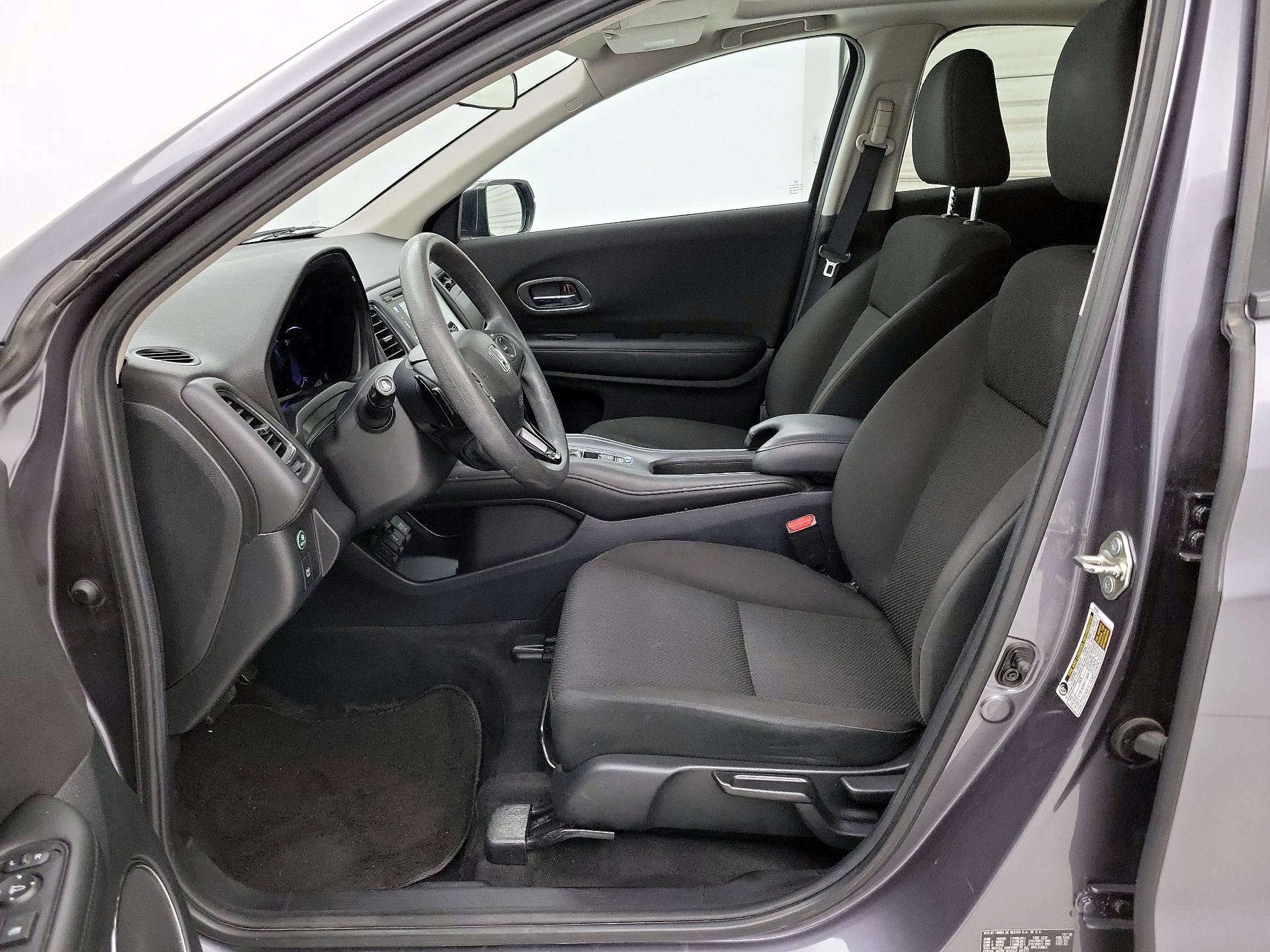 Thumbnail: 2017 Honda HR-V - 11