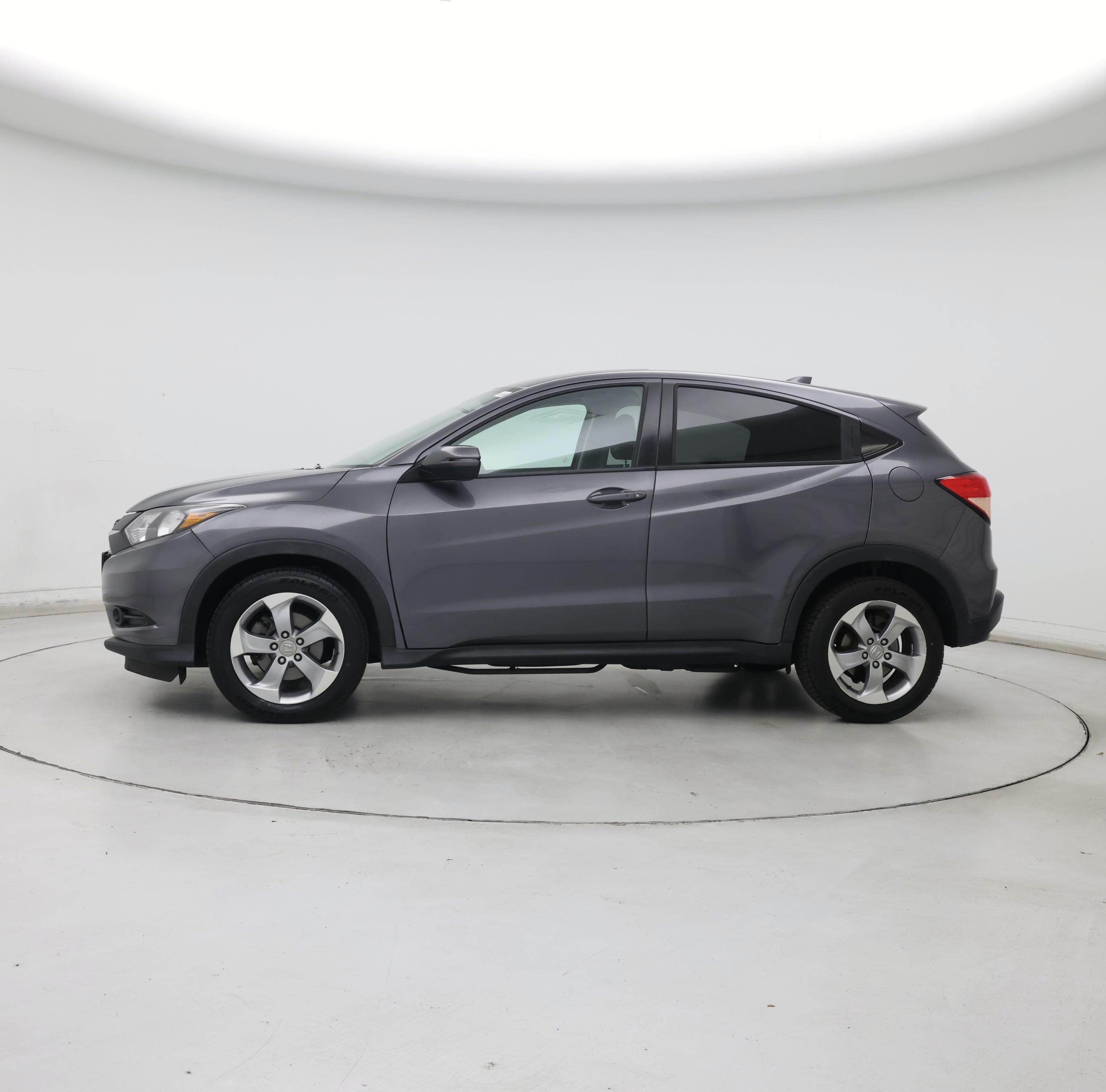 Thumbnail: 2017 Honda HR-V - 3