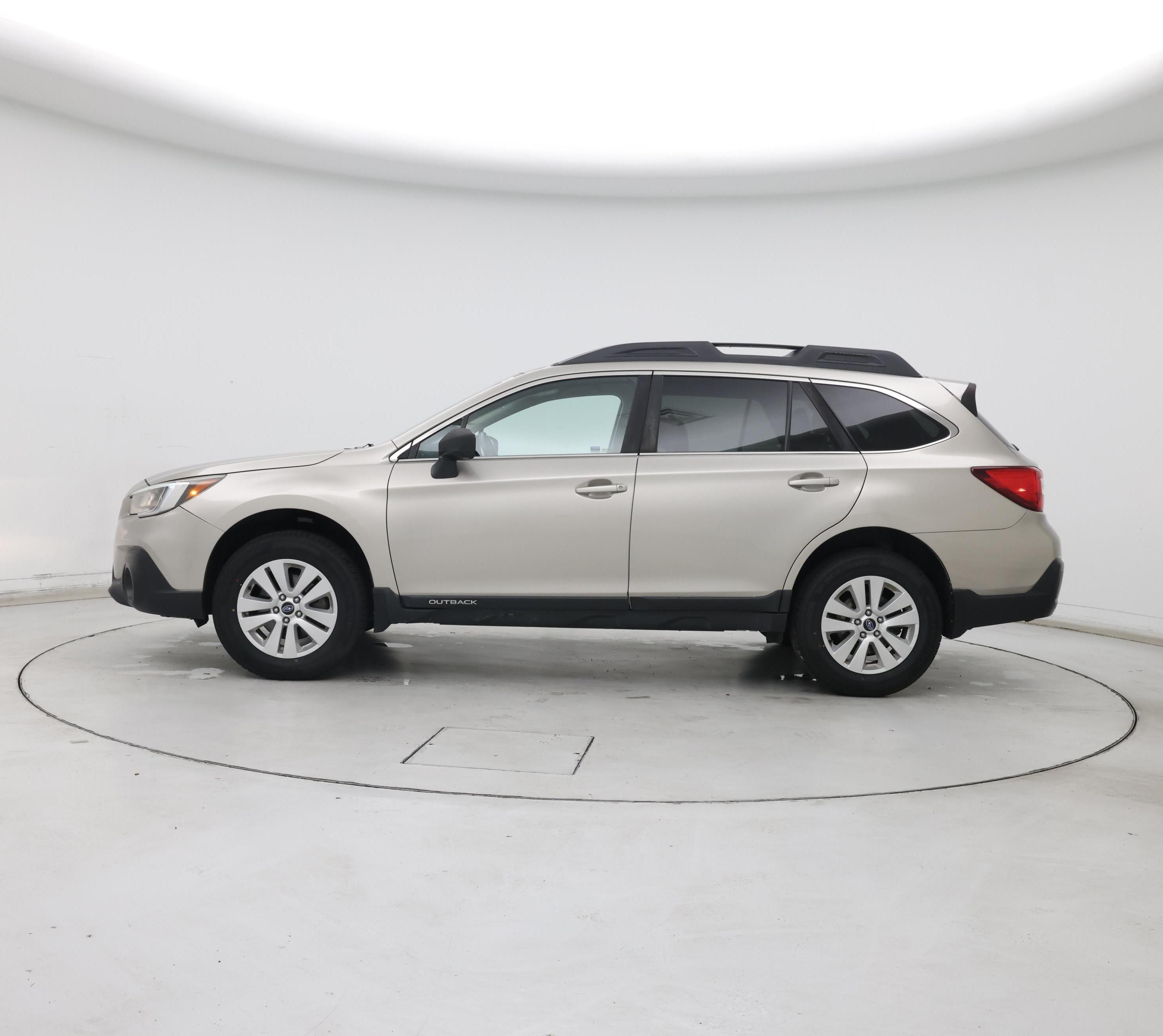 Thumbnail: 2018 Subaru Outback - 3