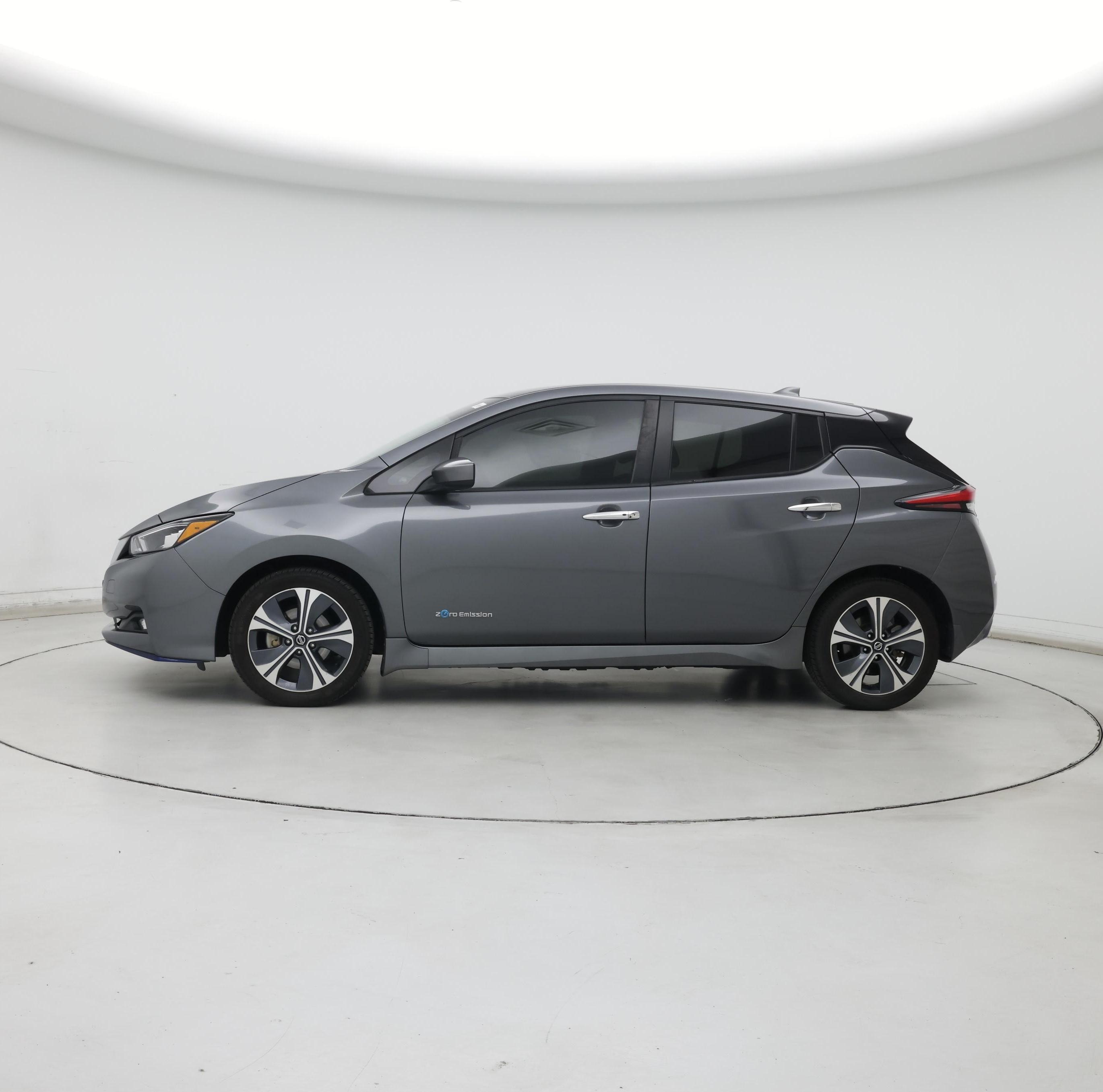 Thumbnail: 2019 Nissan Leaf - 3
