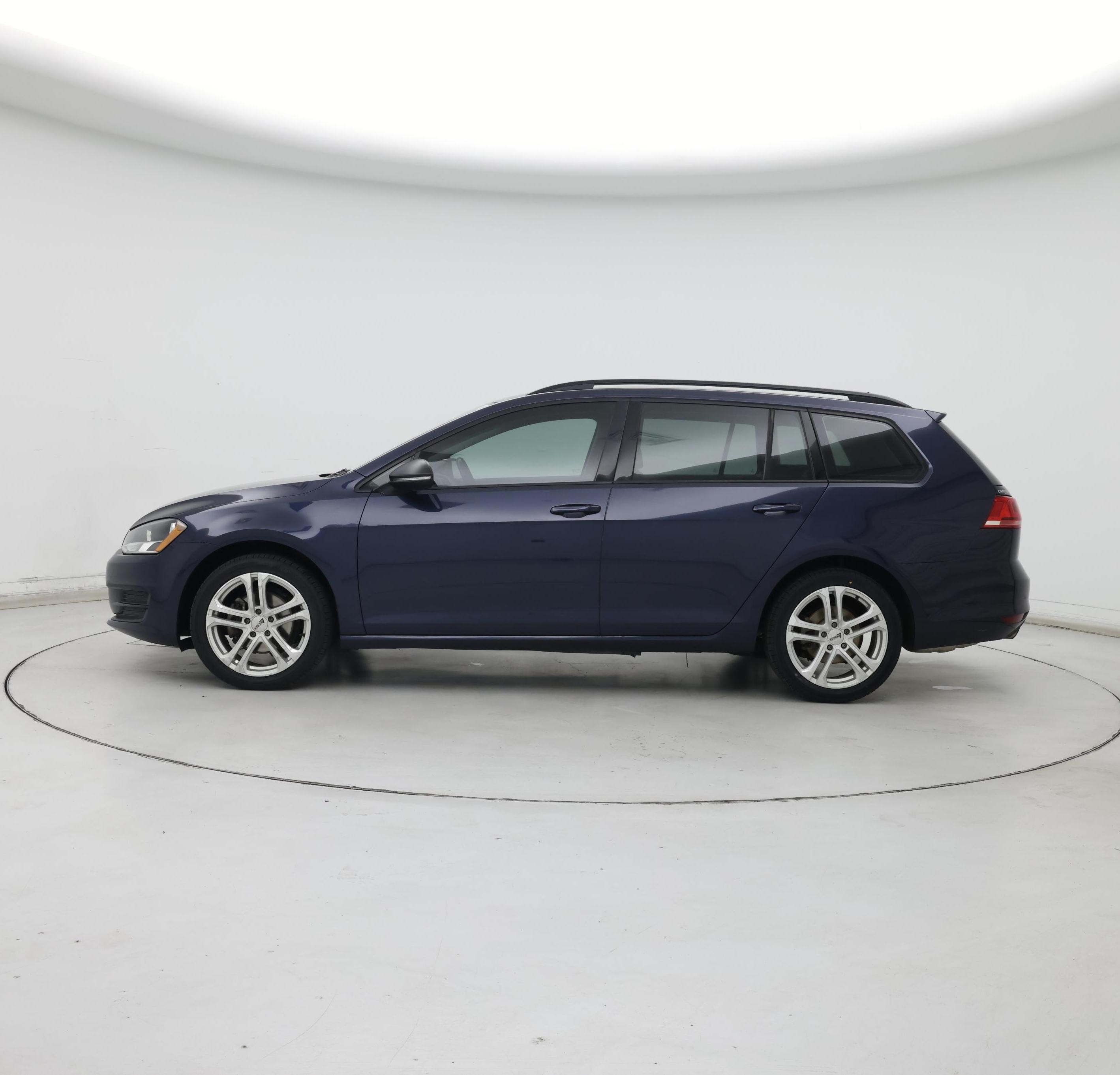 Thumbnail: 2016 Volkswagen Golf - 3