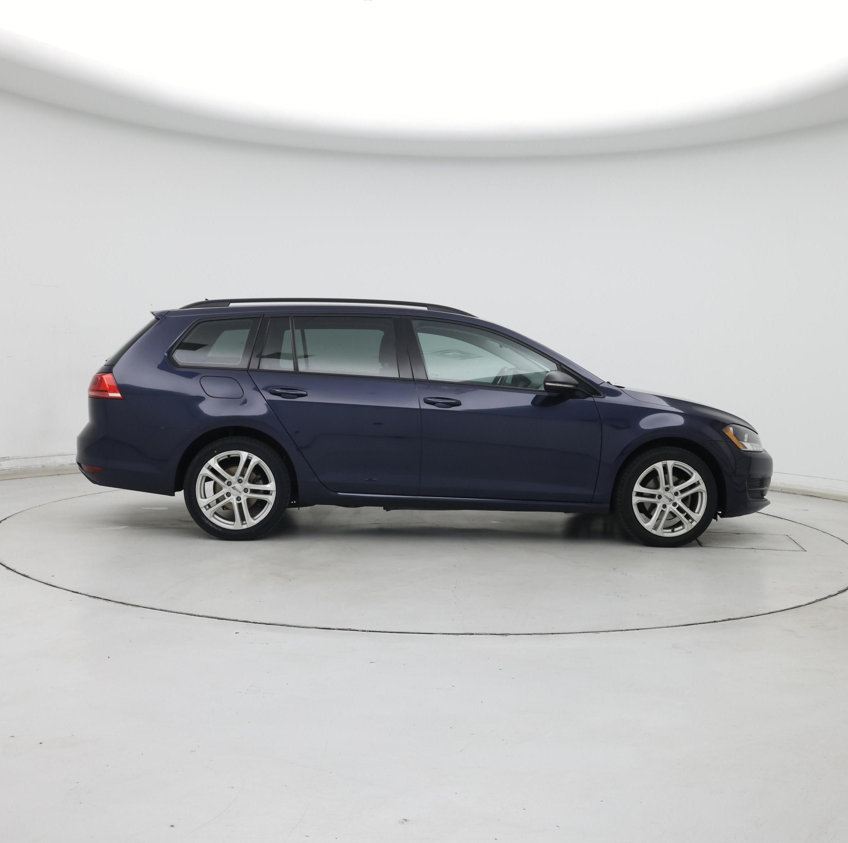 Thumbnail: 2016 Volkswagen Golf - 7