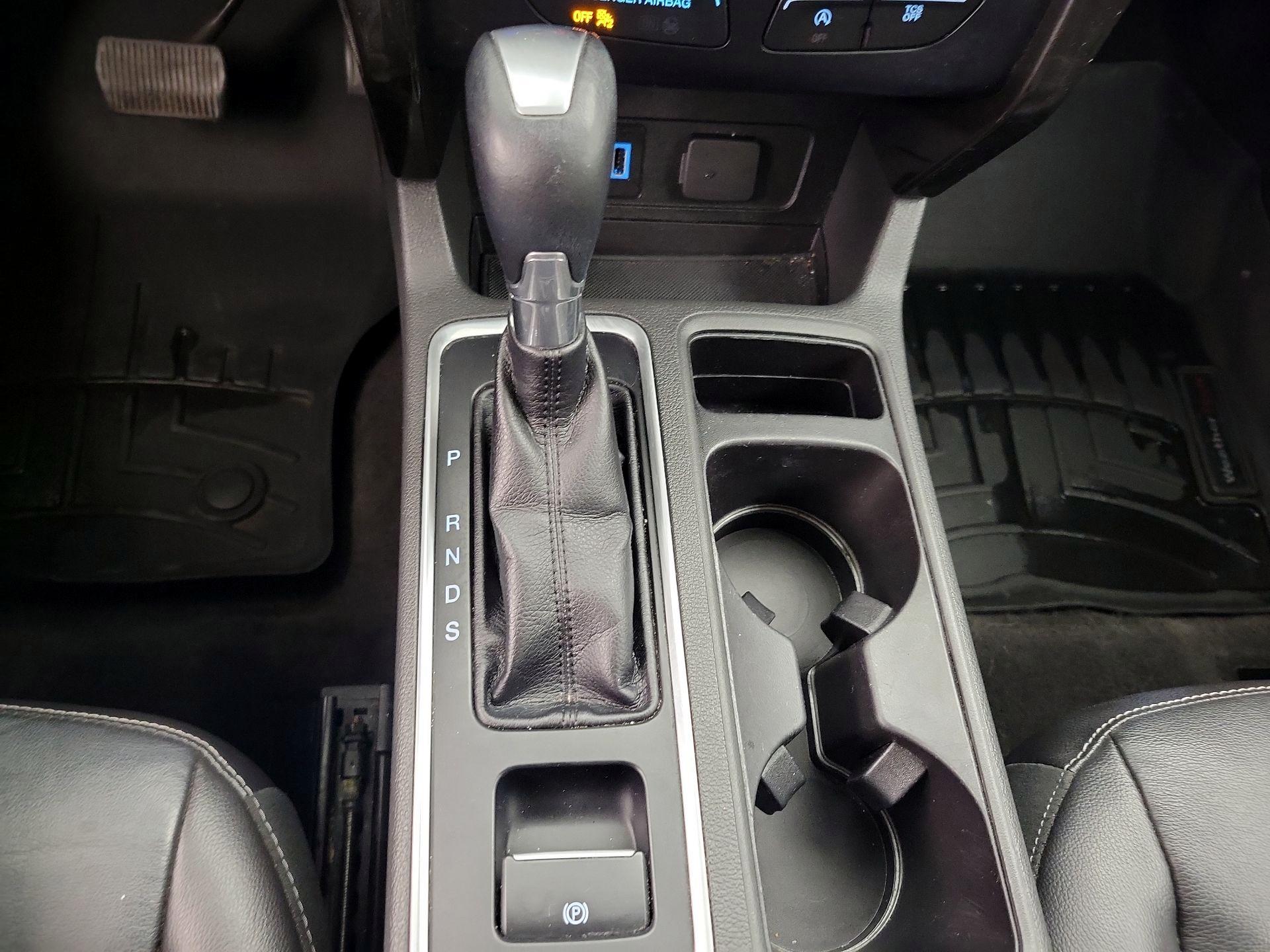 Thumbnail: 2017 Ford Escape - 18