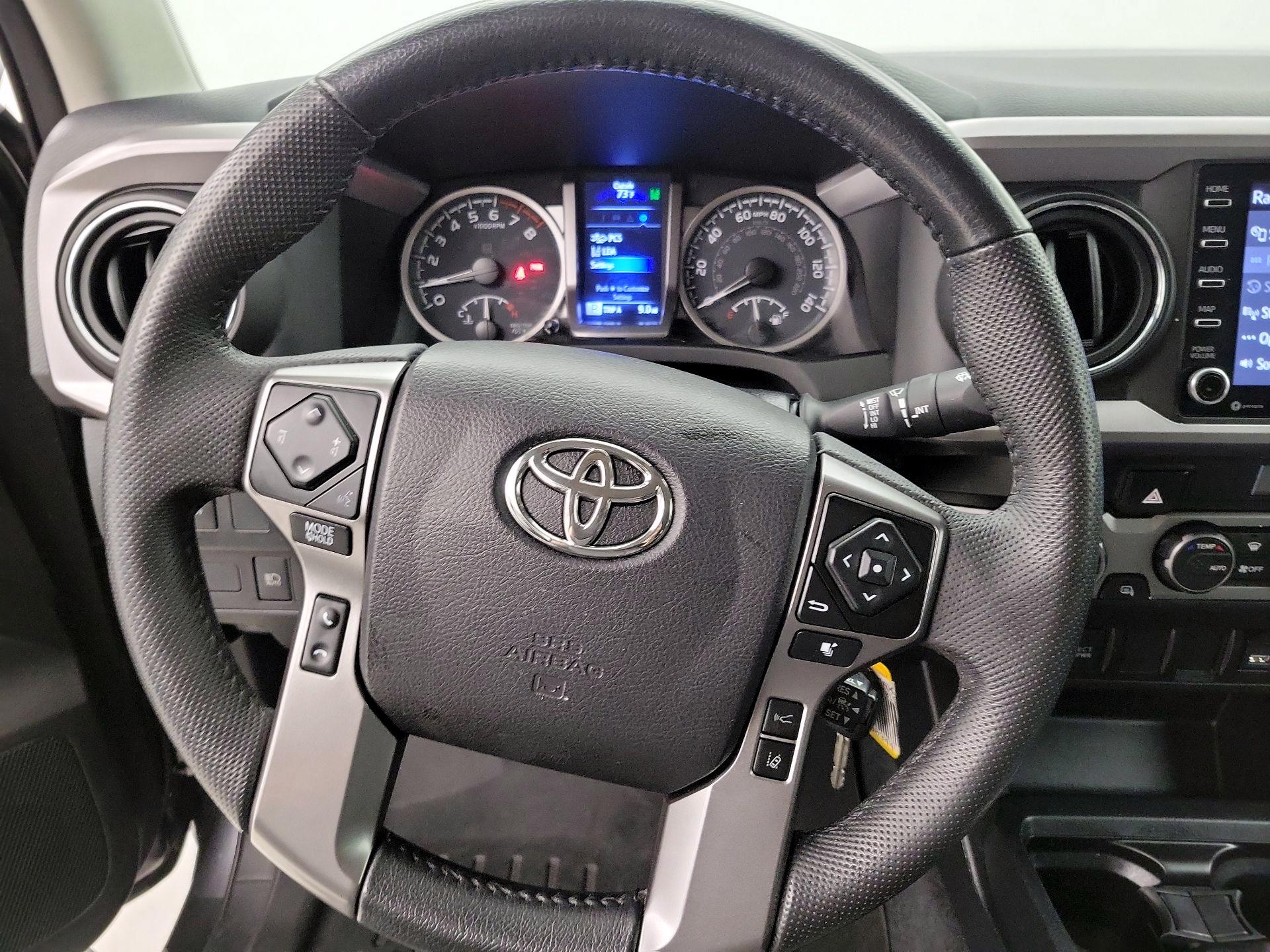 Thumbnail: 2021 Toyota Tacoma - 10