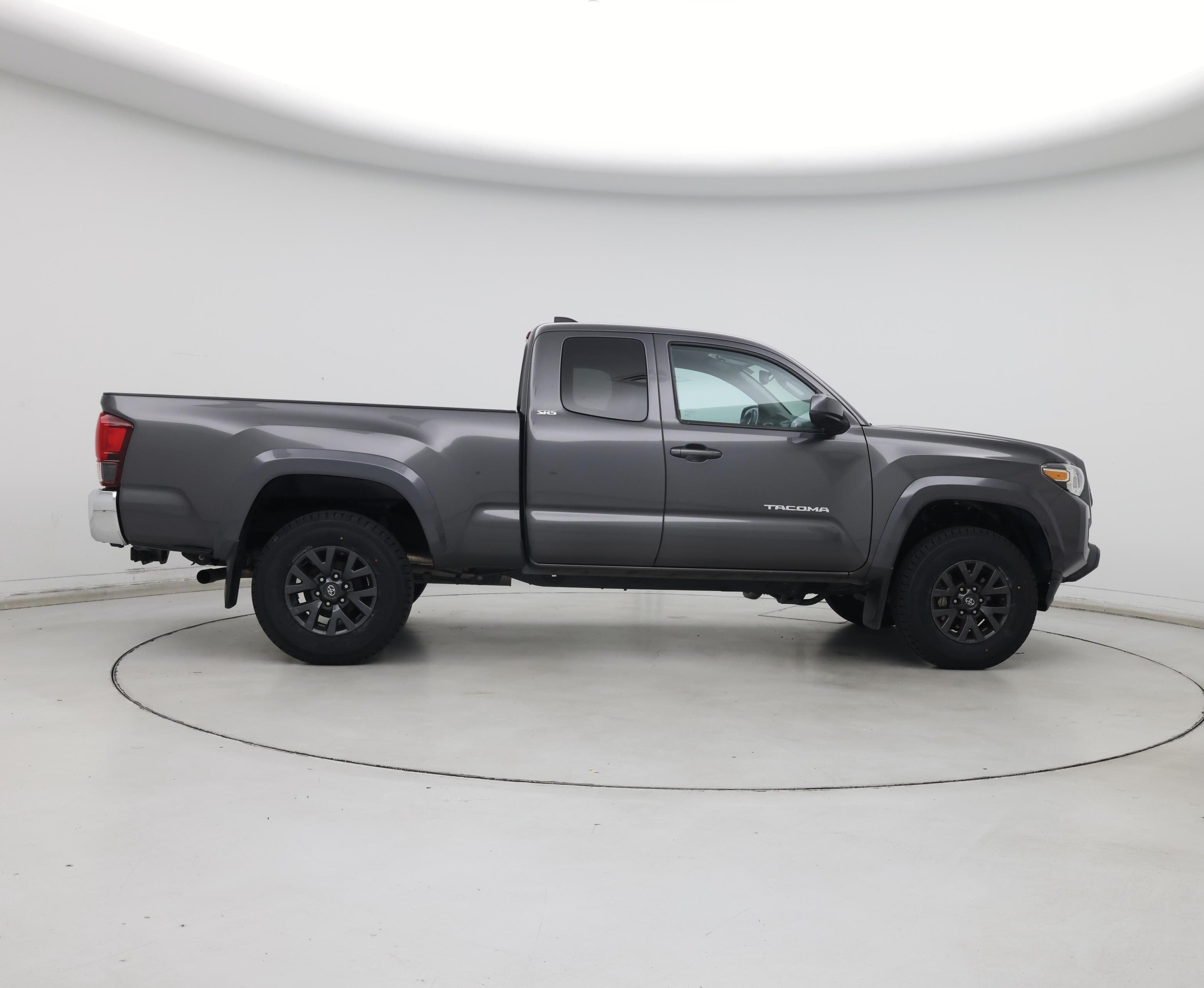 Thumbnail: 2021 Toyota Tacoma - 7