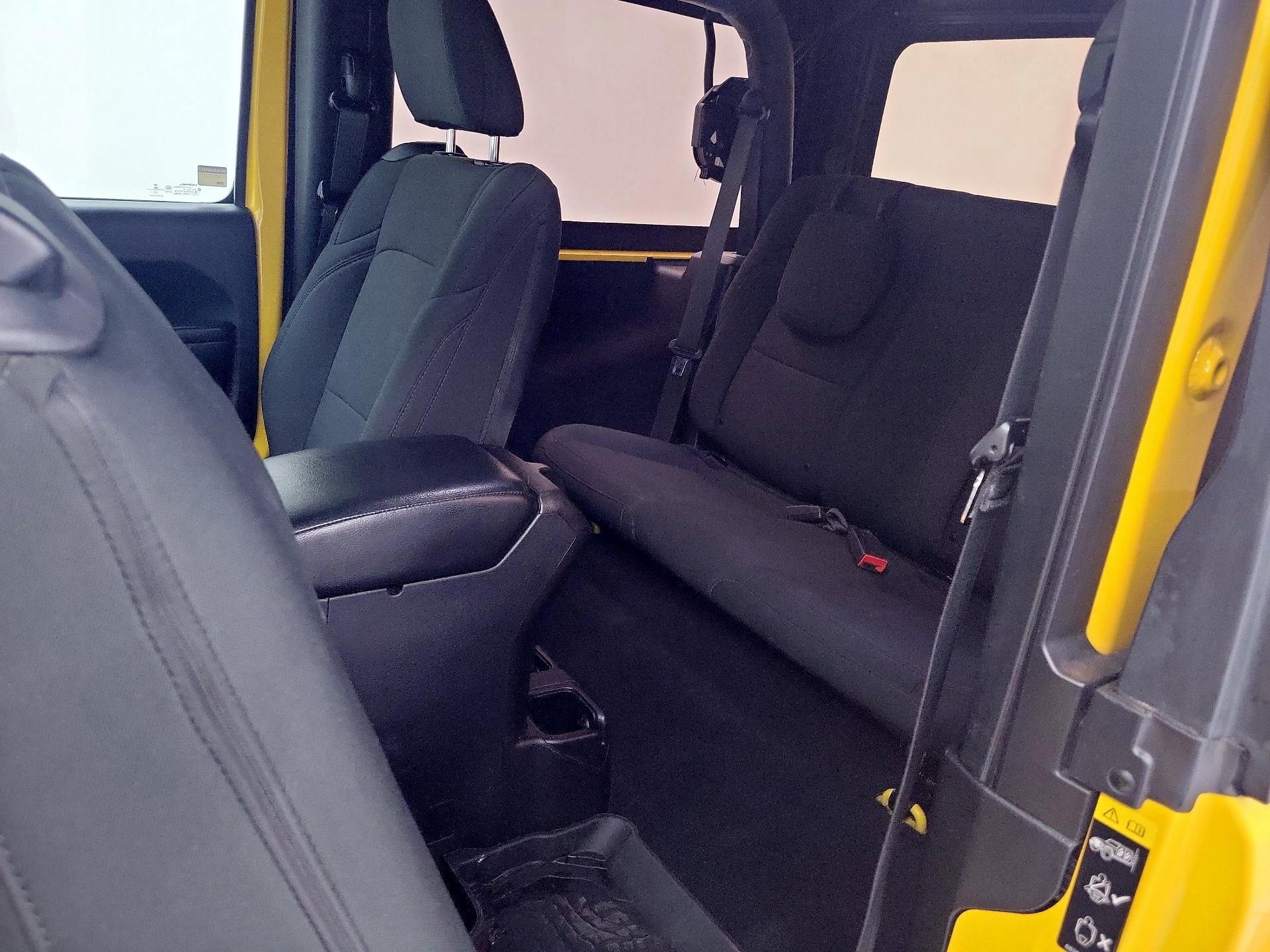 Thumbnail: 2021 Jeep Wrangler - 17