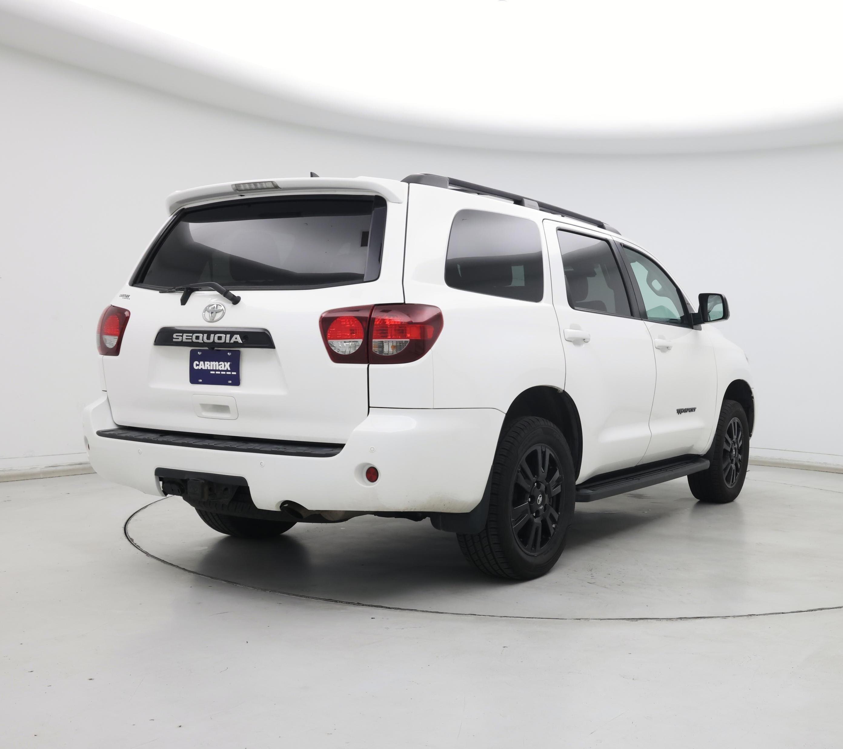 Thumbnail: 2019 Toyota Sequoia - 8