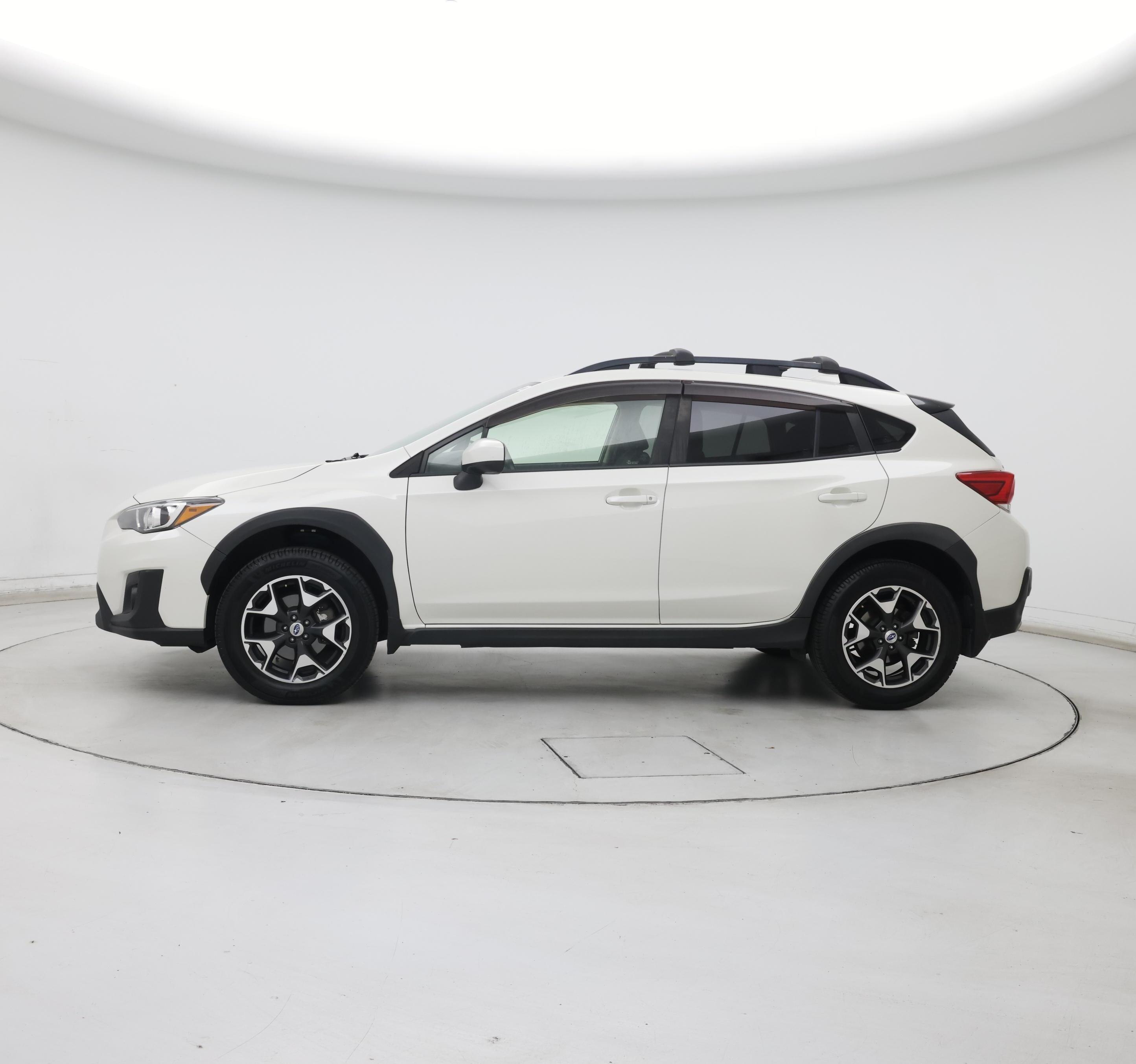 Thumbnail: 2018 Subaru Crosstrek - 3