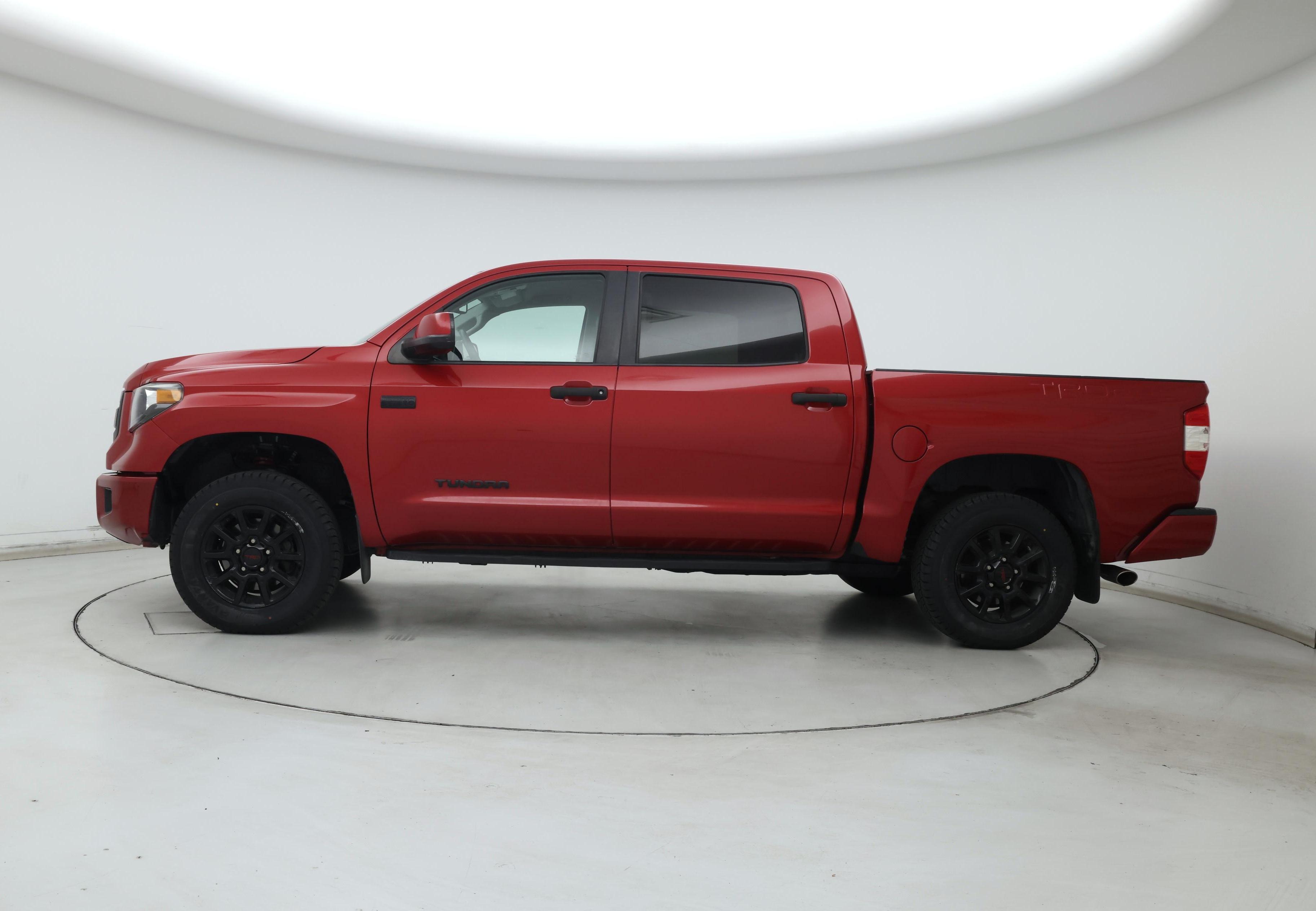 Thumbnail: 2017 Toyota Tundra - 3