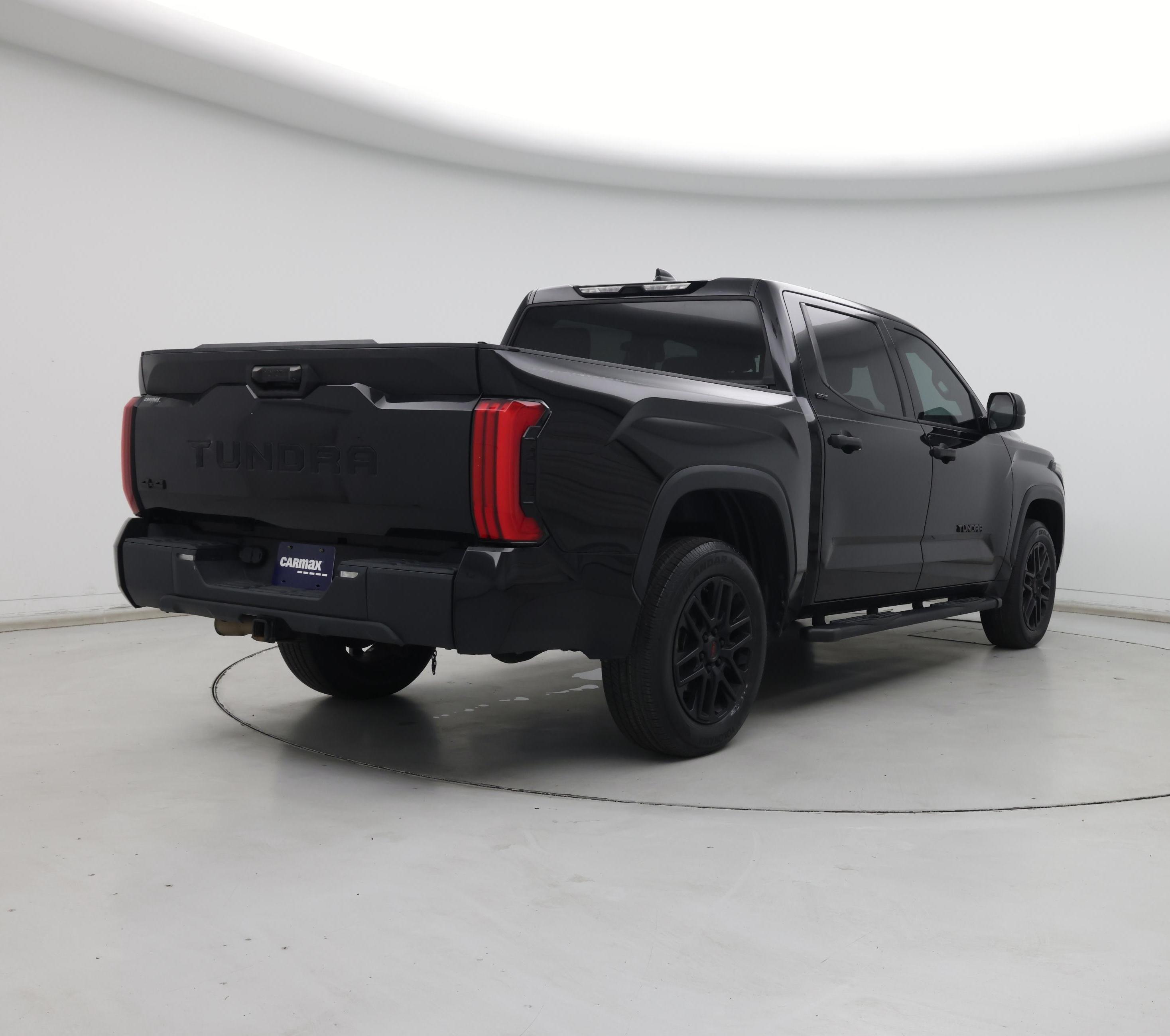 Thumbnail: 2022 Toyota Tundra - 8