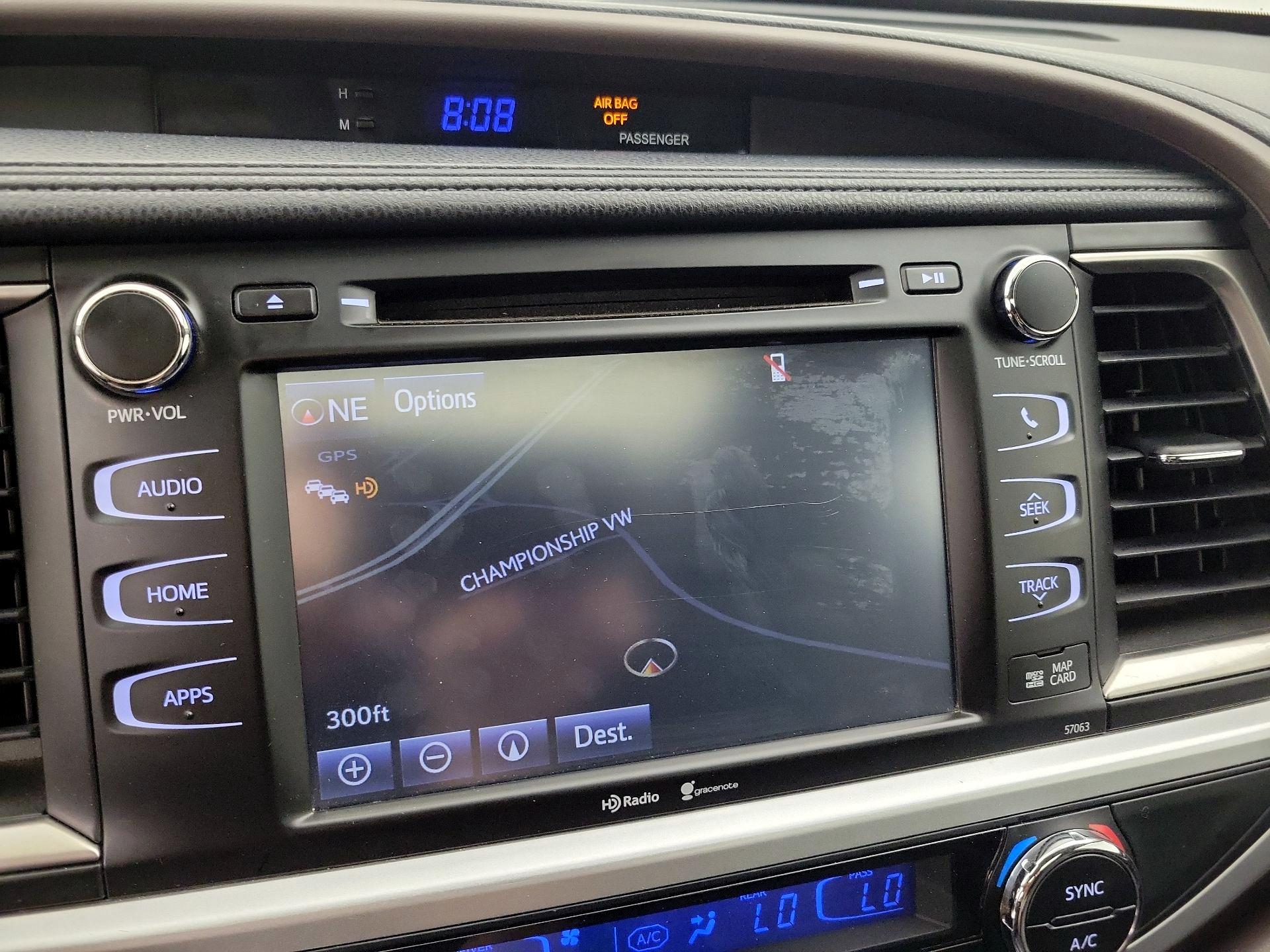 Thumbnail: 2015 Toyota Highlander - 14