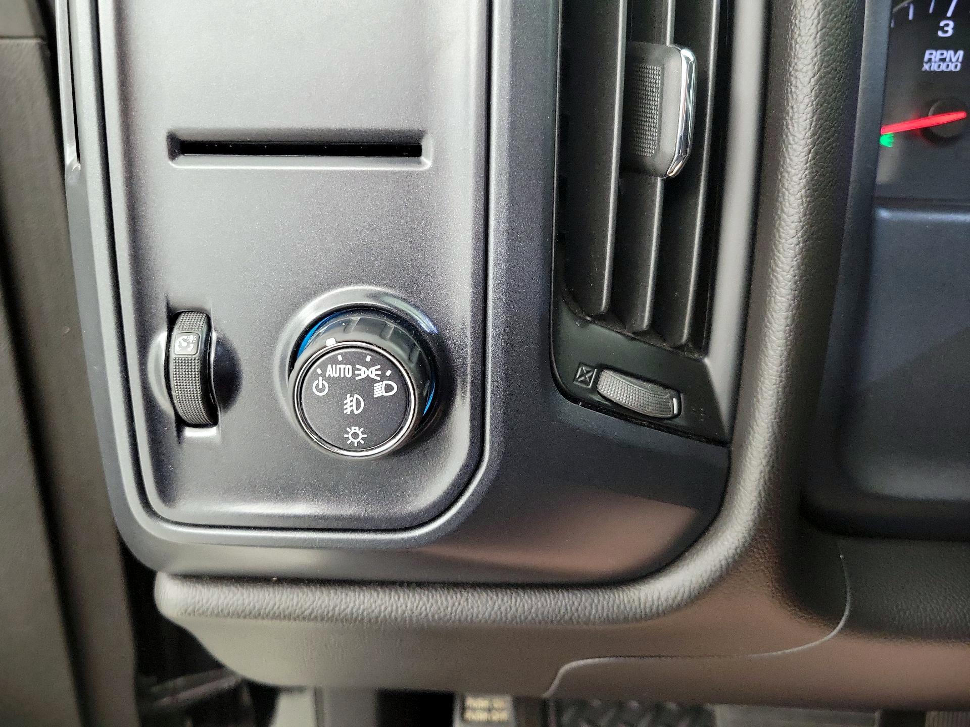 Thumbnail: 2018 GMC Sierra 1500 - 13