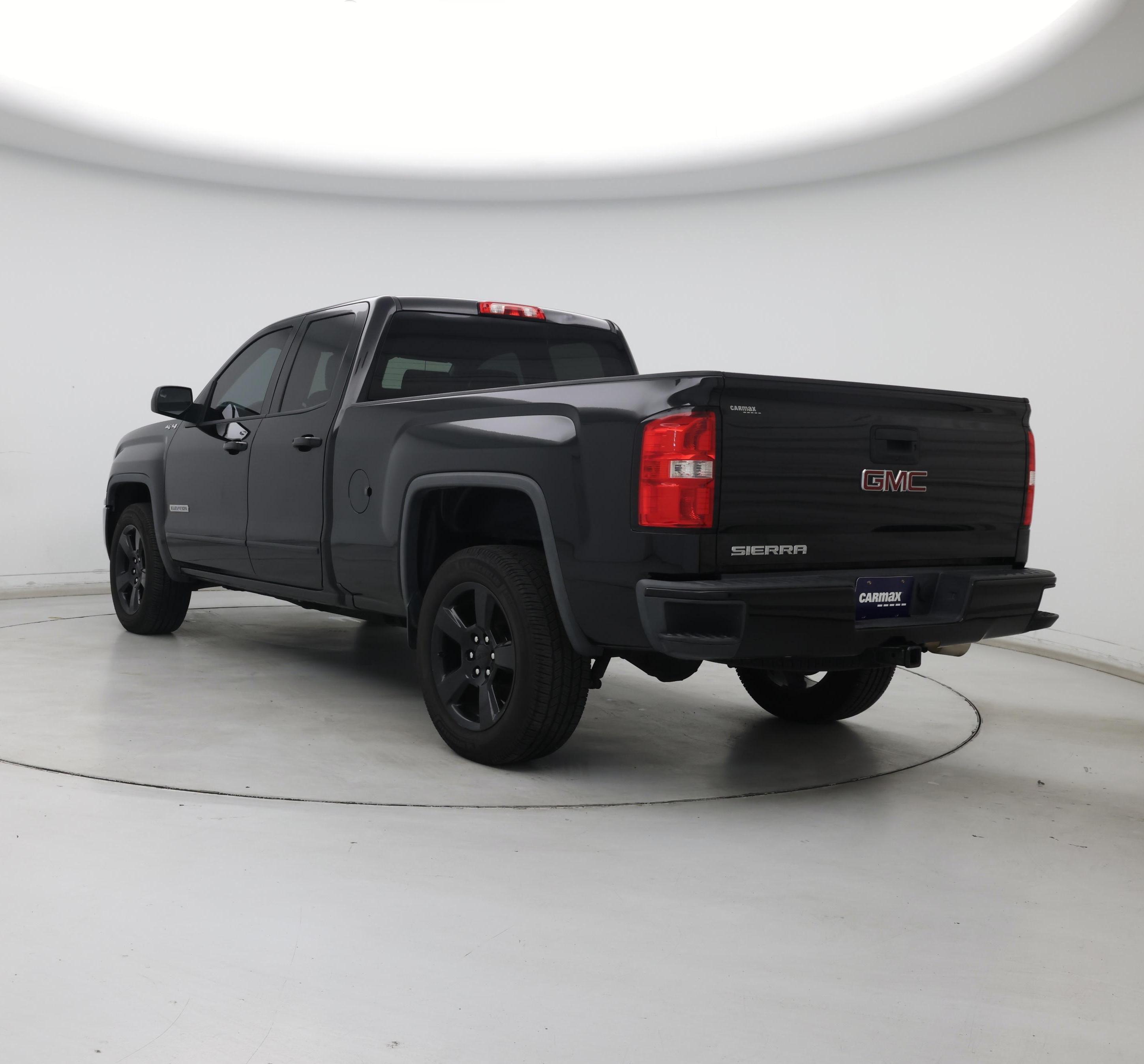 Thumbnail: 2018 GMC Sierra 1500 - 2