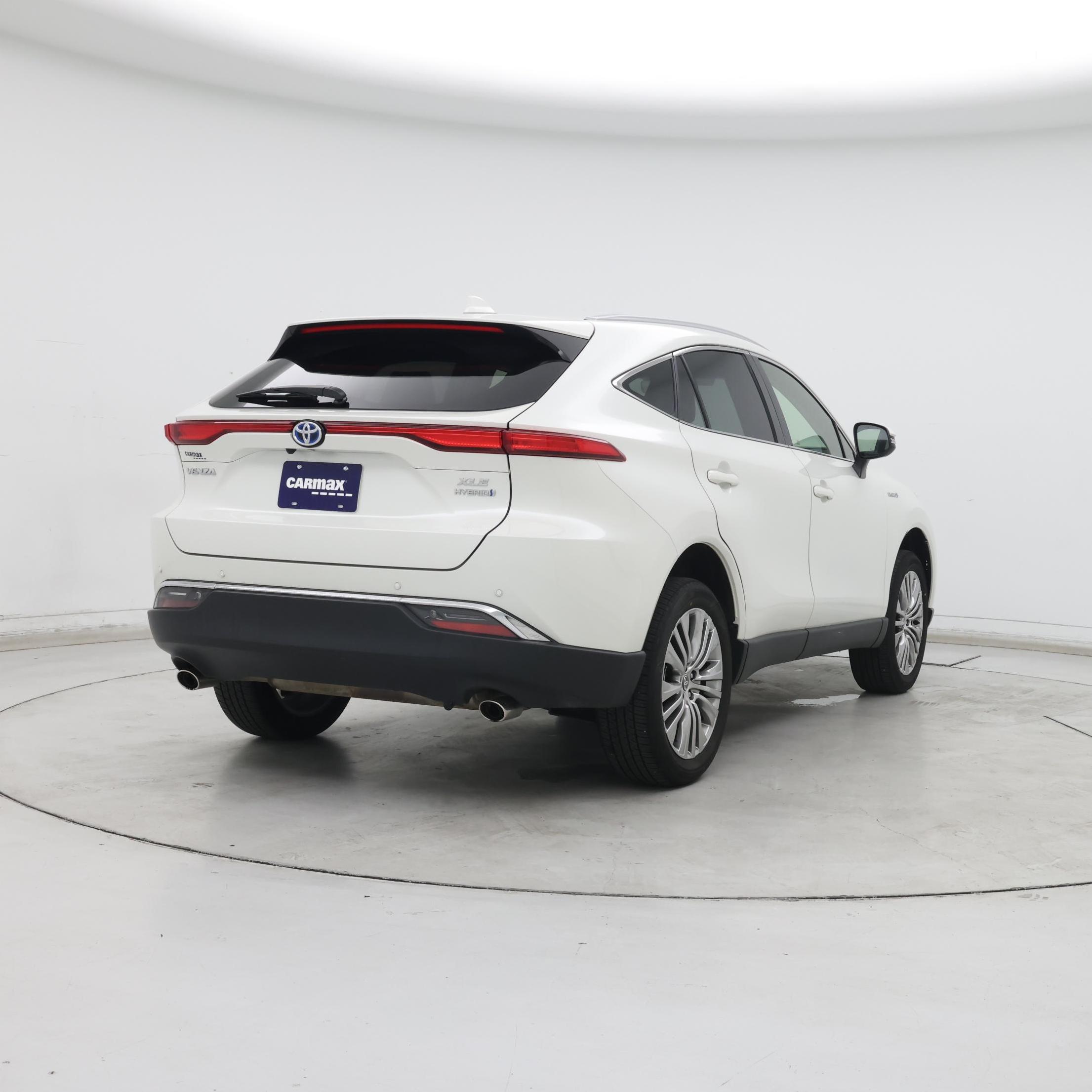 Thumbnail: 2021 Toyota Venza - 8