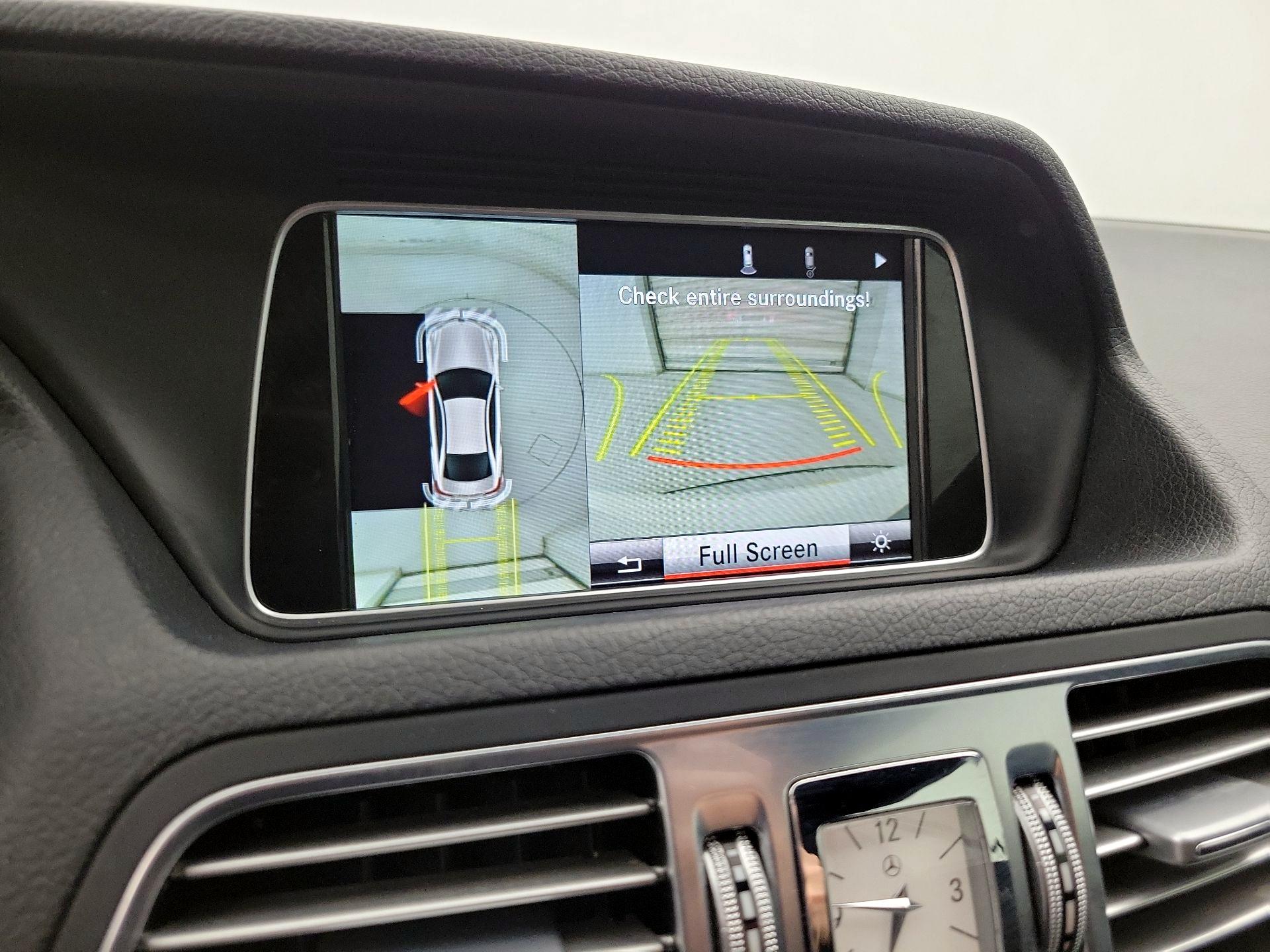 Thumbnail: 2015 Mercedes-Benz E-Class - 14