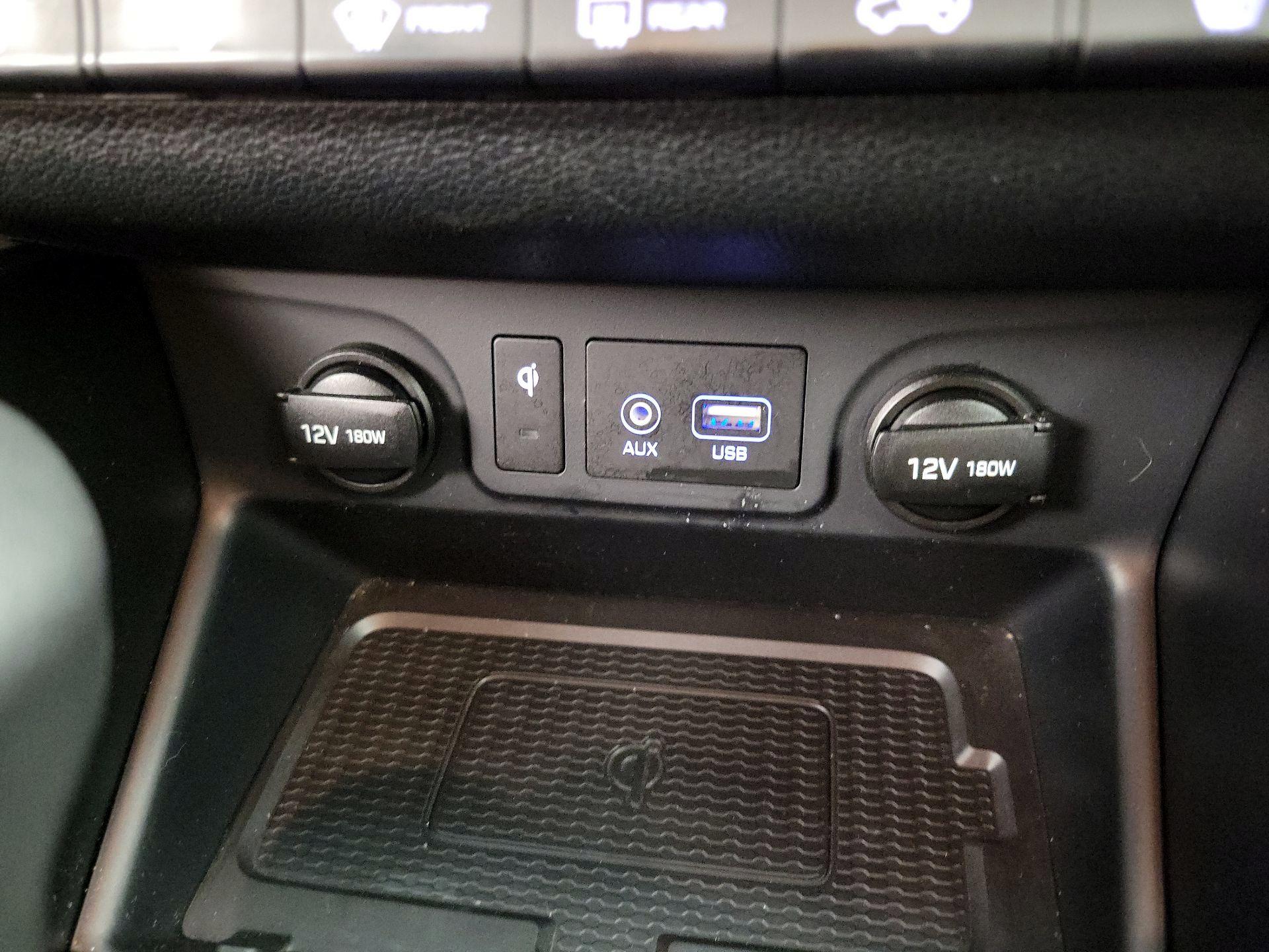 Thumbnail: 2020 Hyundai Tucson - 18