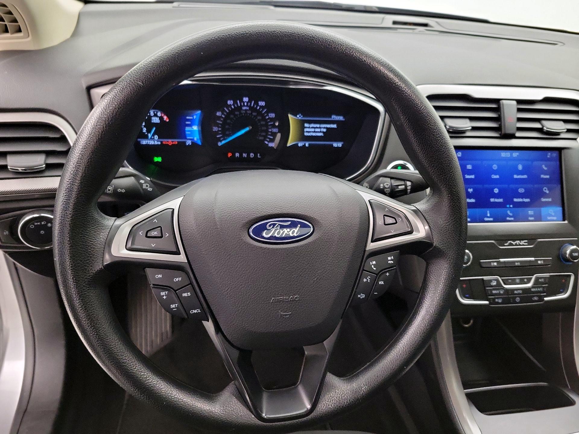 Thumbnail: 2020 Ford Fusion - 10