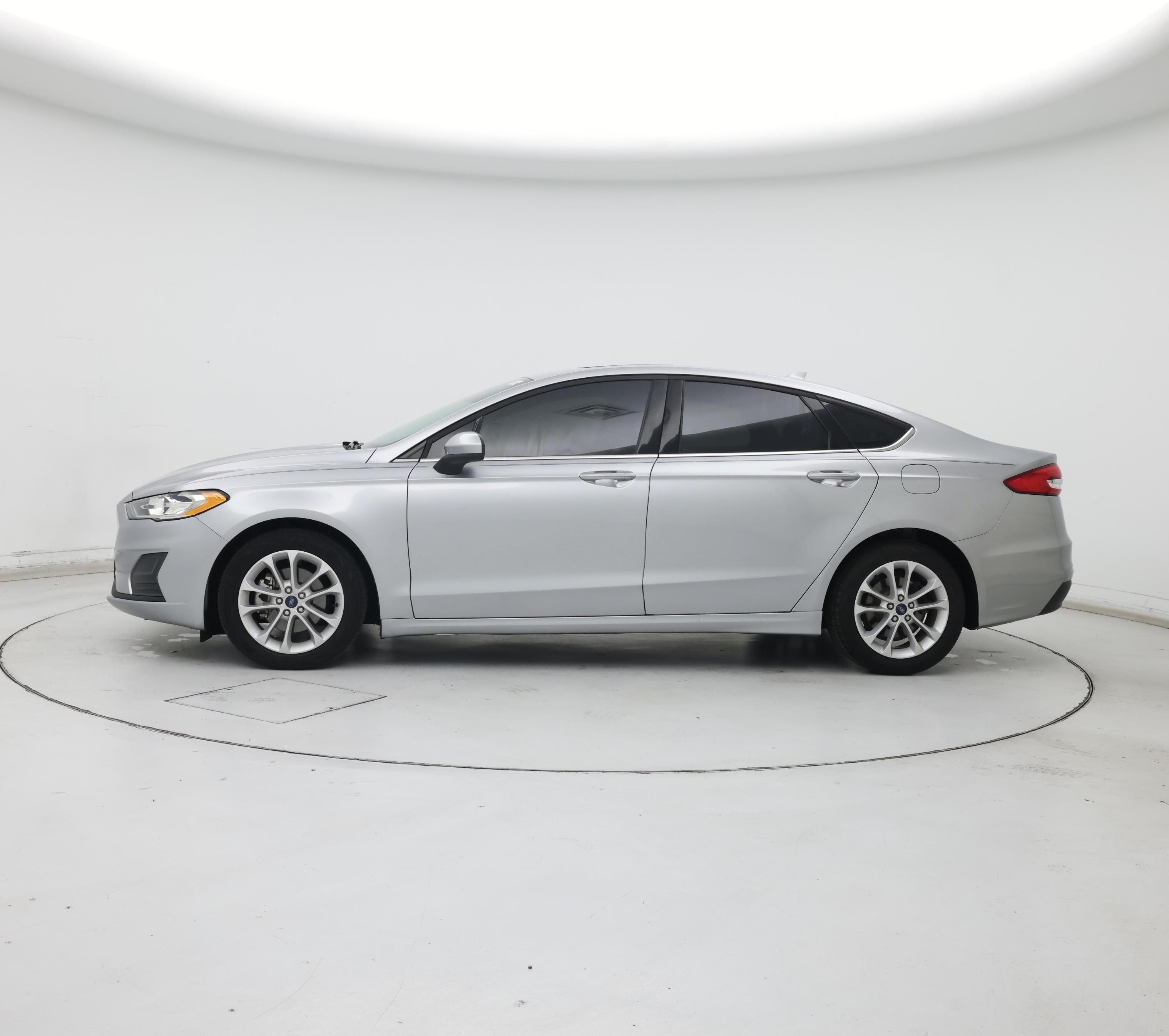 Thumbnail: 2020 Ford Fusion - 3