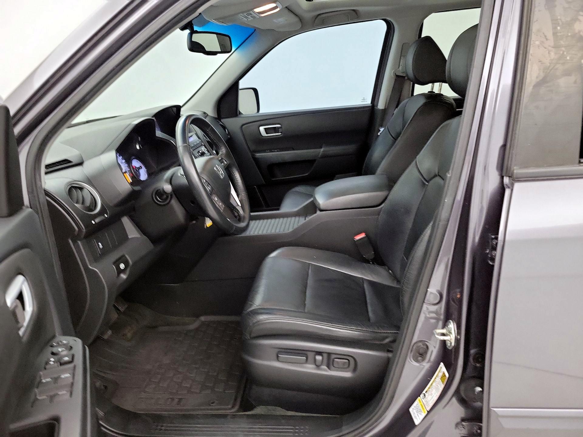 Thumbnail: 2014 Honda Pilot - 11