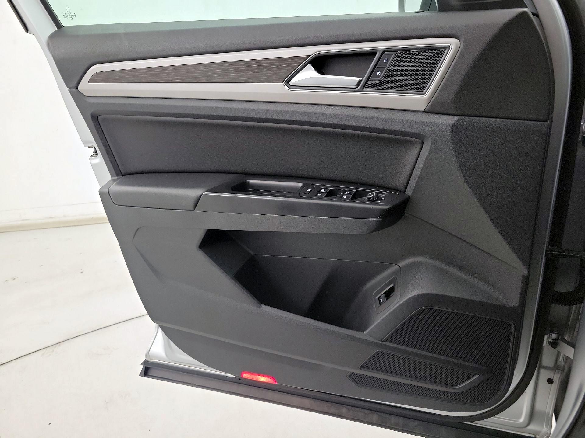 Thumbnail: 2019 Volkswagen Atlas - 12