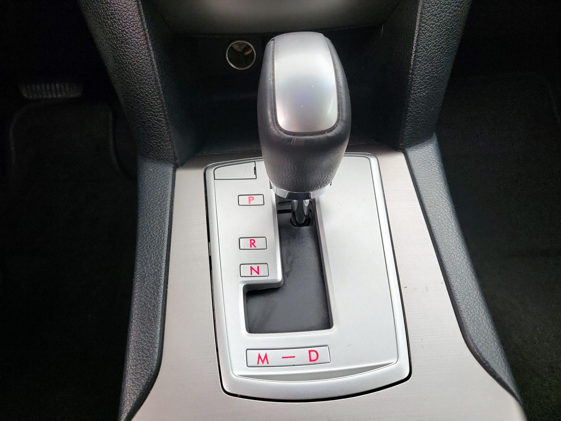 Thumbnail: 2014 Subaru Outback - 16