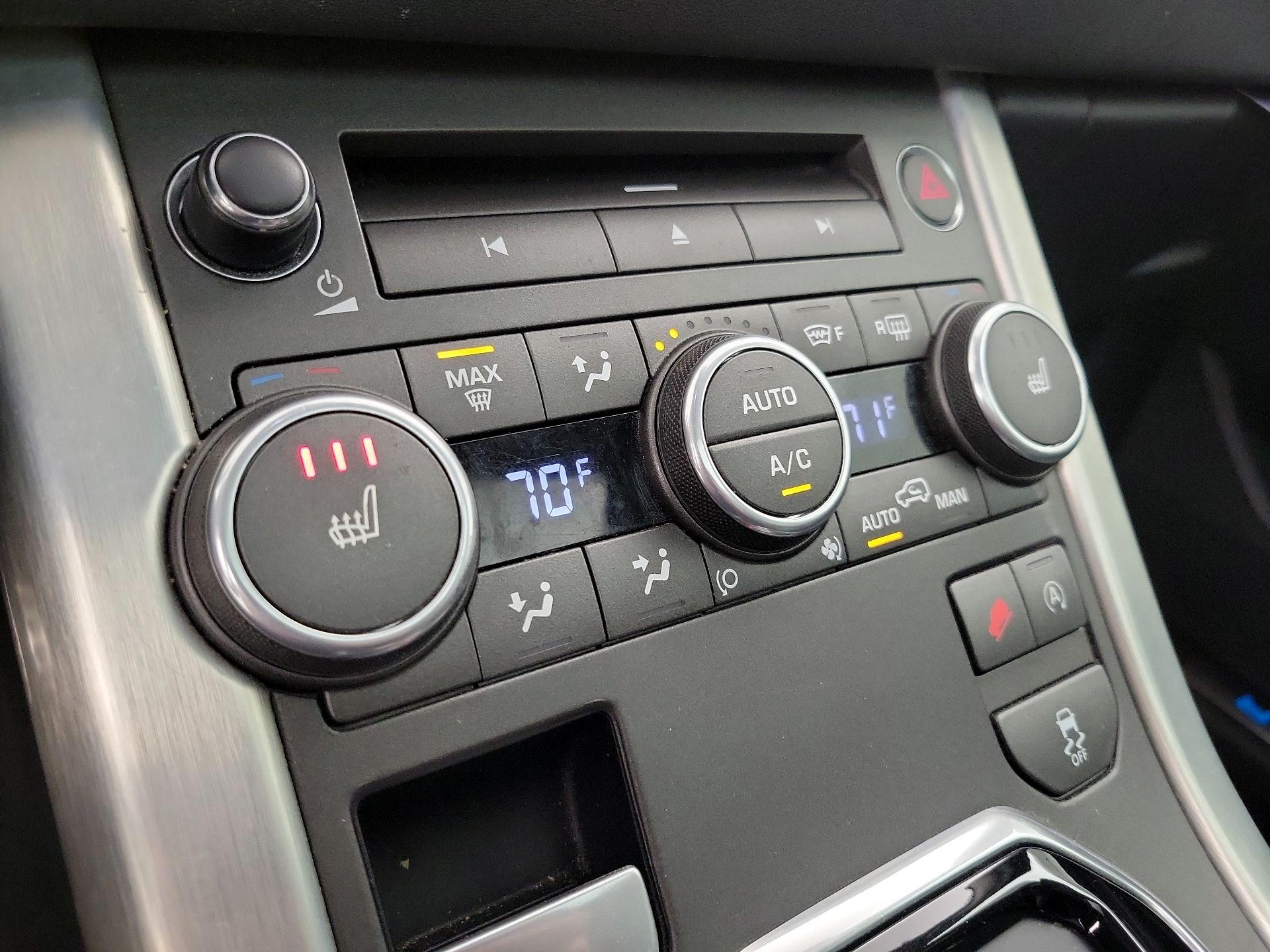 Thumbnail: 2016 Land Rover Range Rover Evoque - 17