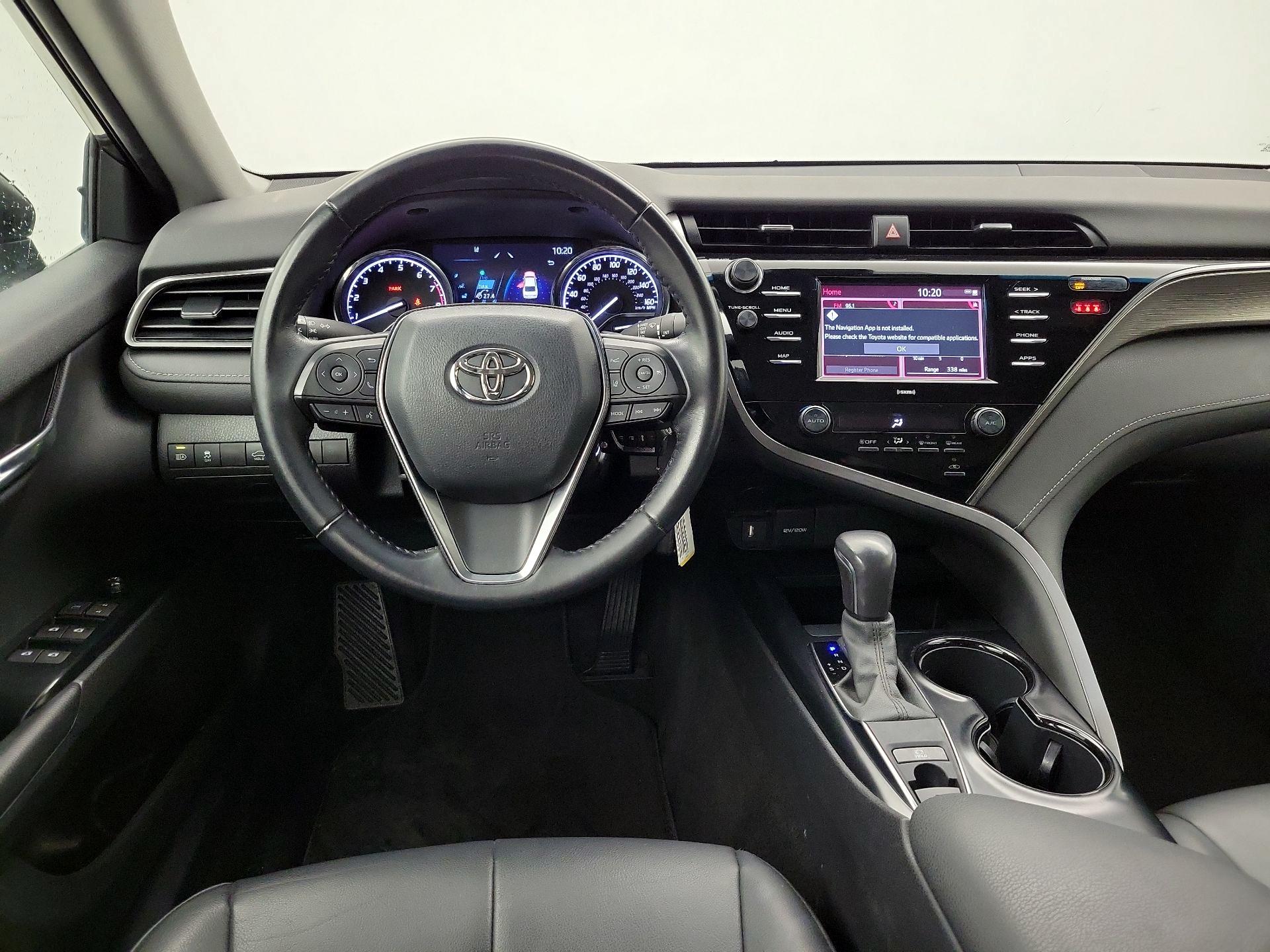 Thumbnail: 2020 Toyota Camry - 10