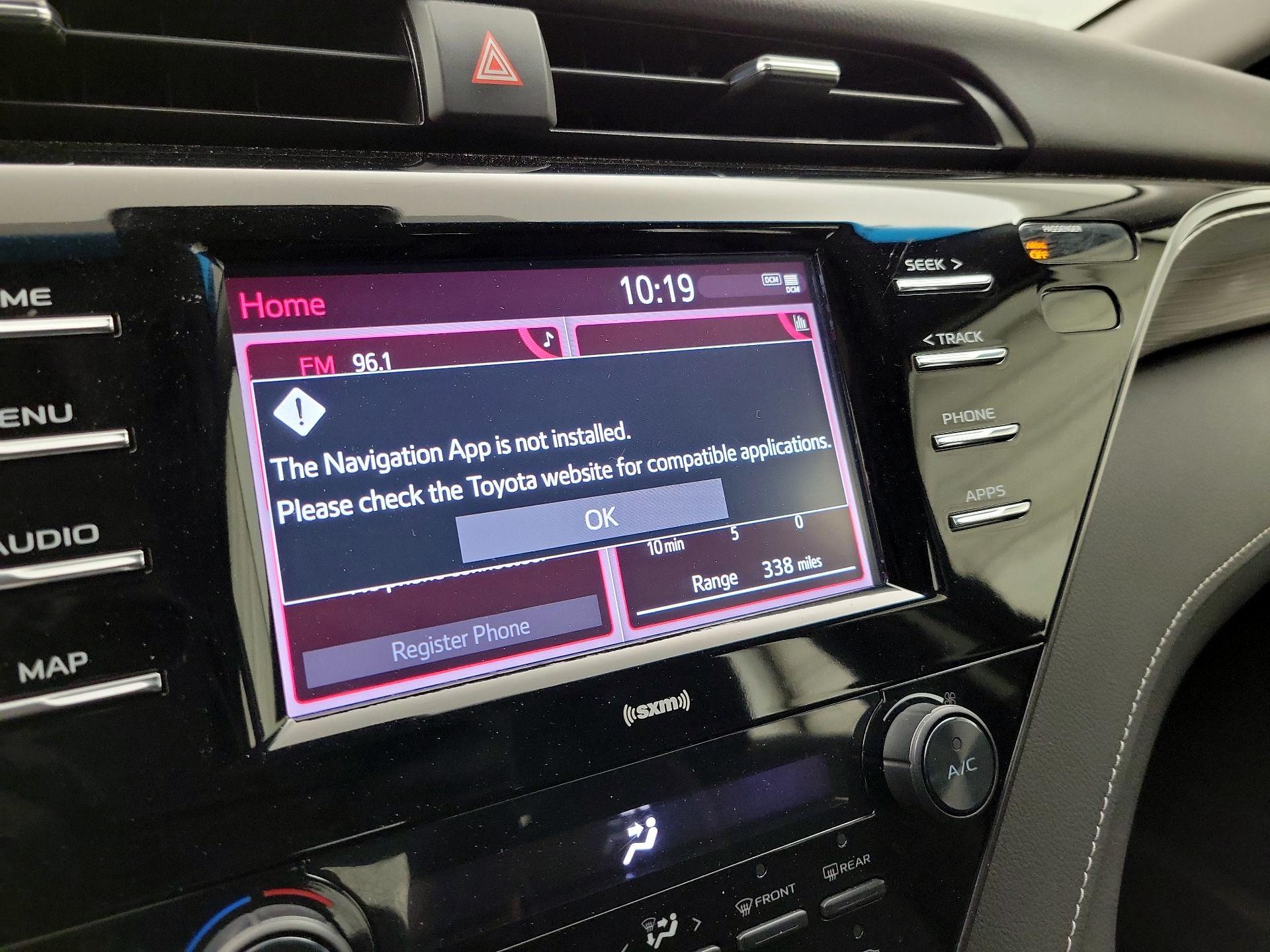 Thumbnail: 2020 Toyota Camry - 14