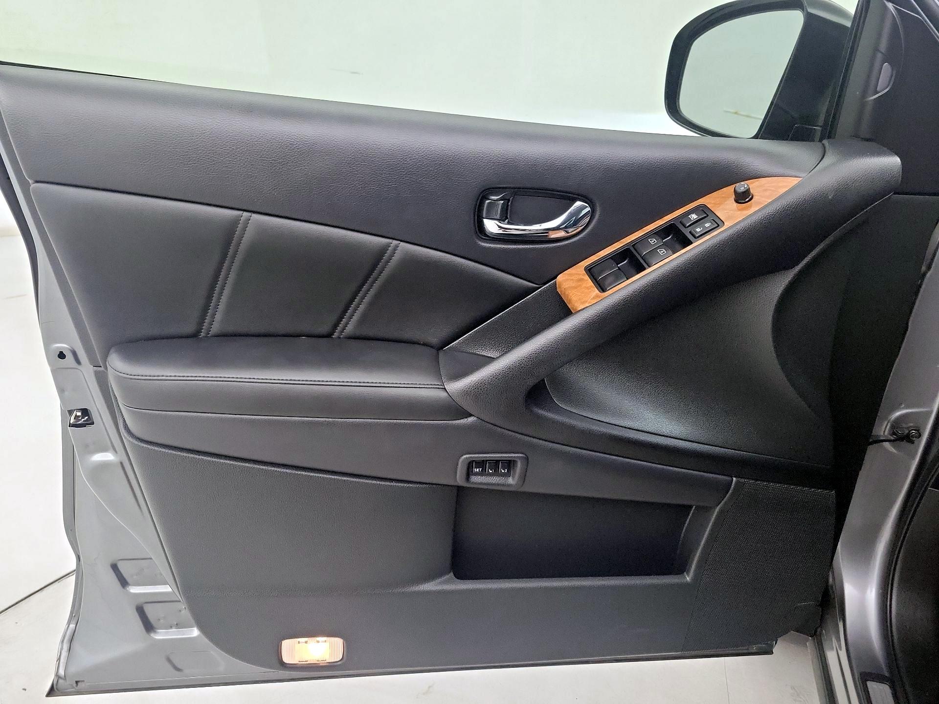 Thumbnail: 2014 Nissan Murano - 12