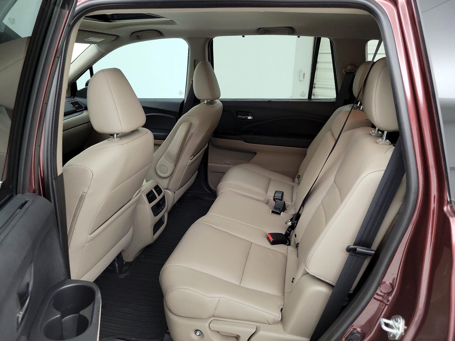 Thumbnail: 2022 Honda Pilot - 20