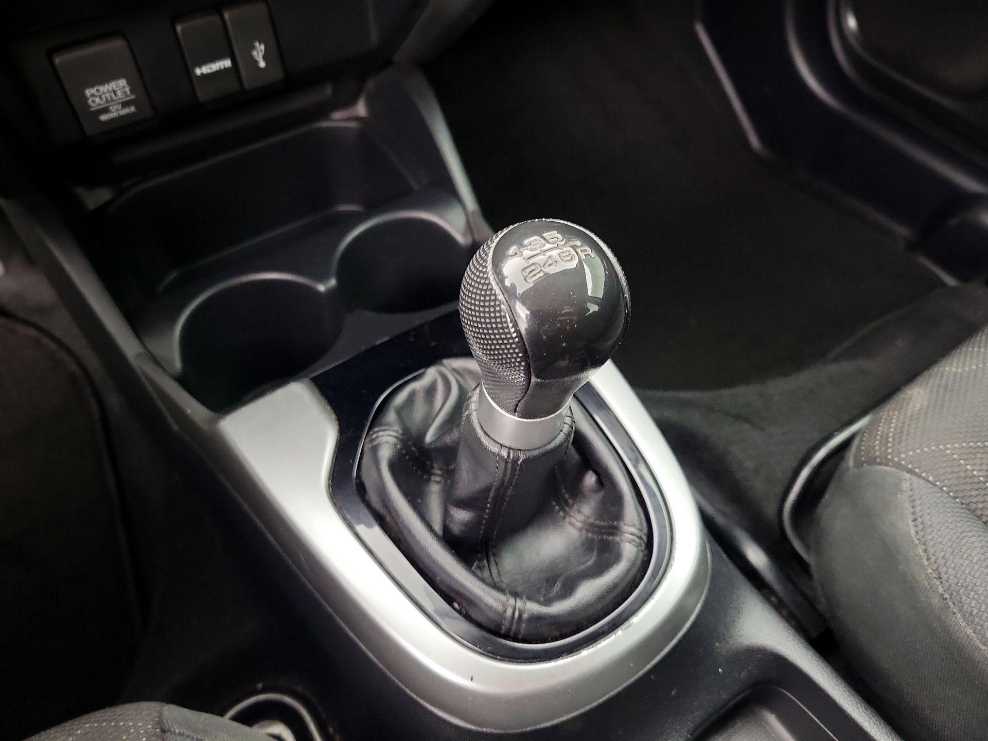 Thumbnail: 2015 Honda Fit - 17