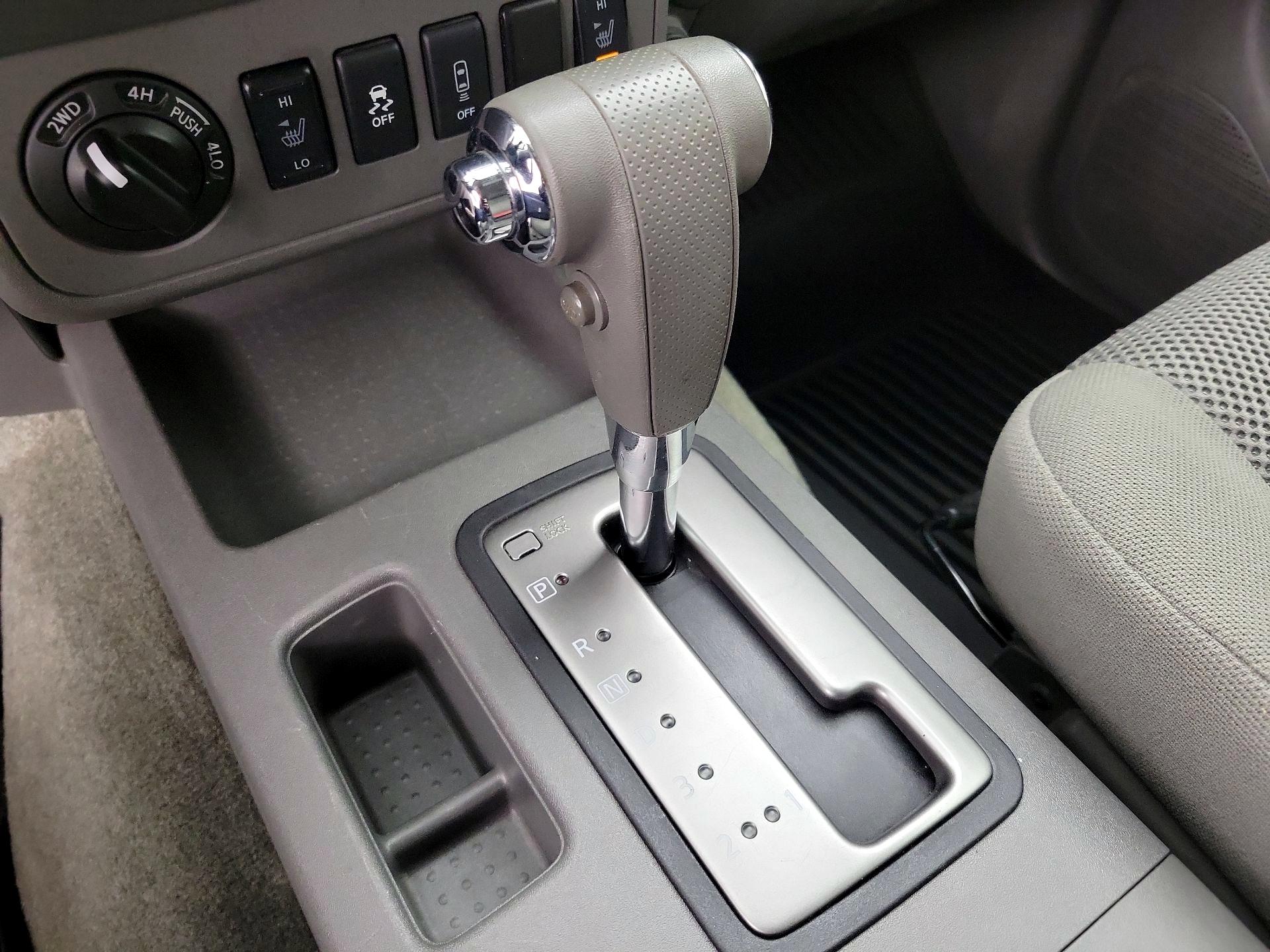 Thumbnail: 2015 Nissan Frontier - 17