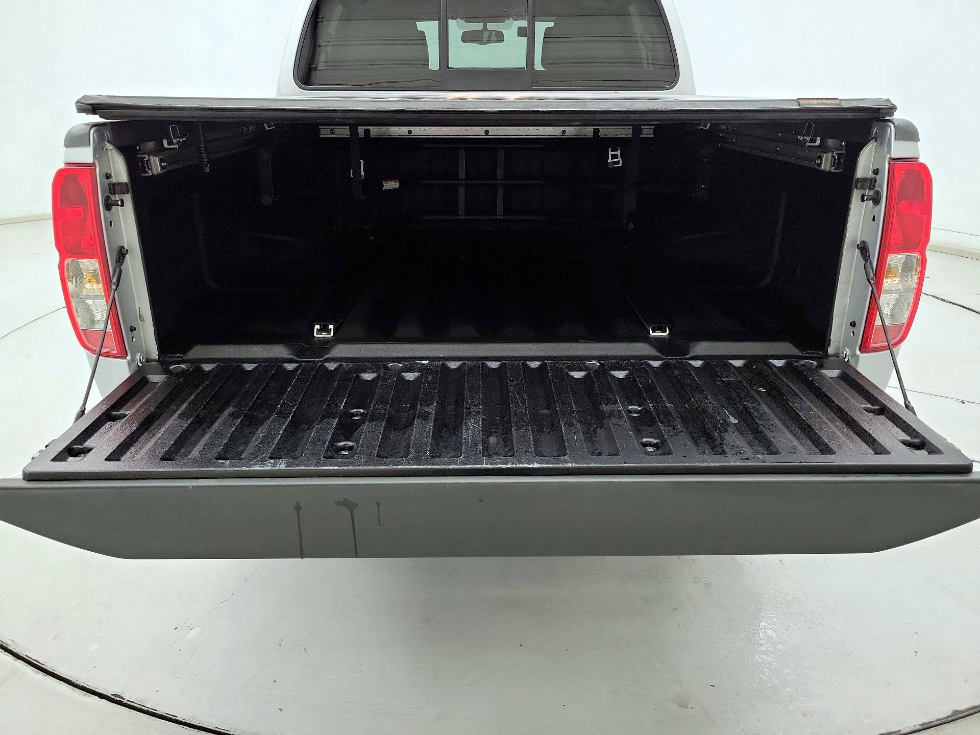 Thumbnail: 2015 Nissan Frontier - 19