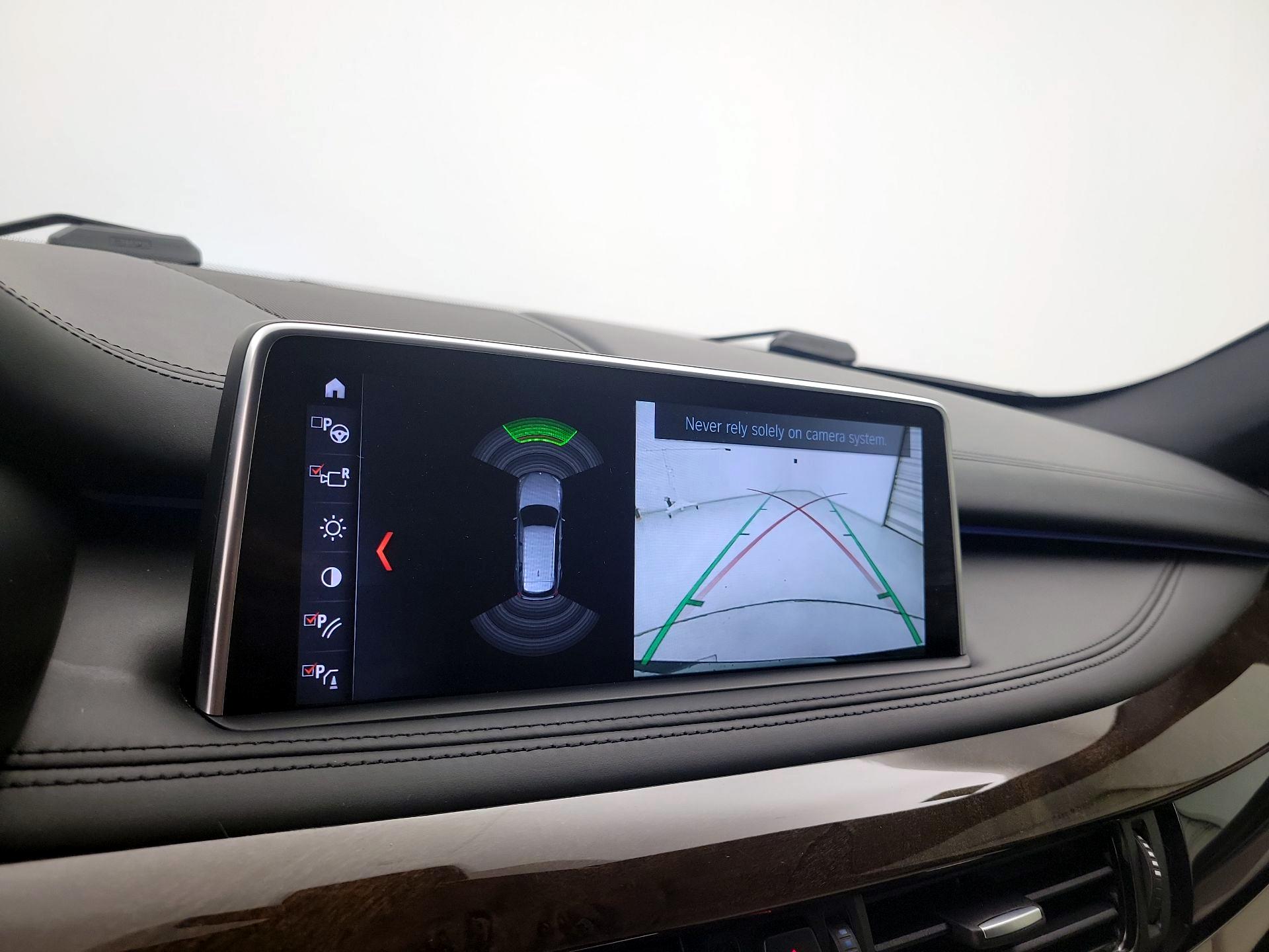 Thumbnail: 2018 BMW X5 - 15
