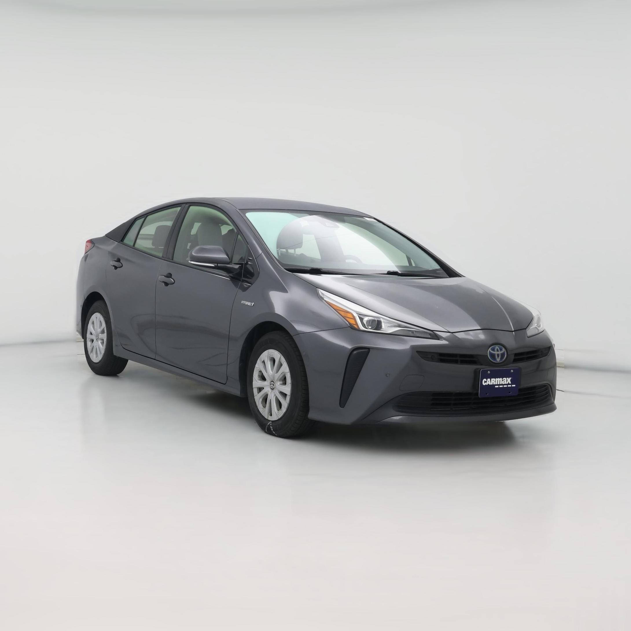 Thumbnail: 2019 Toyota Prius - 1