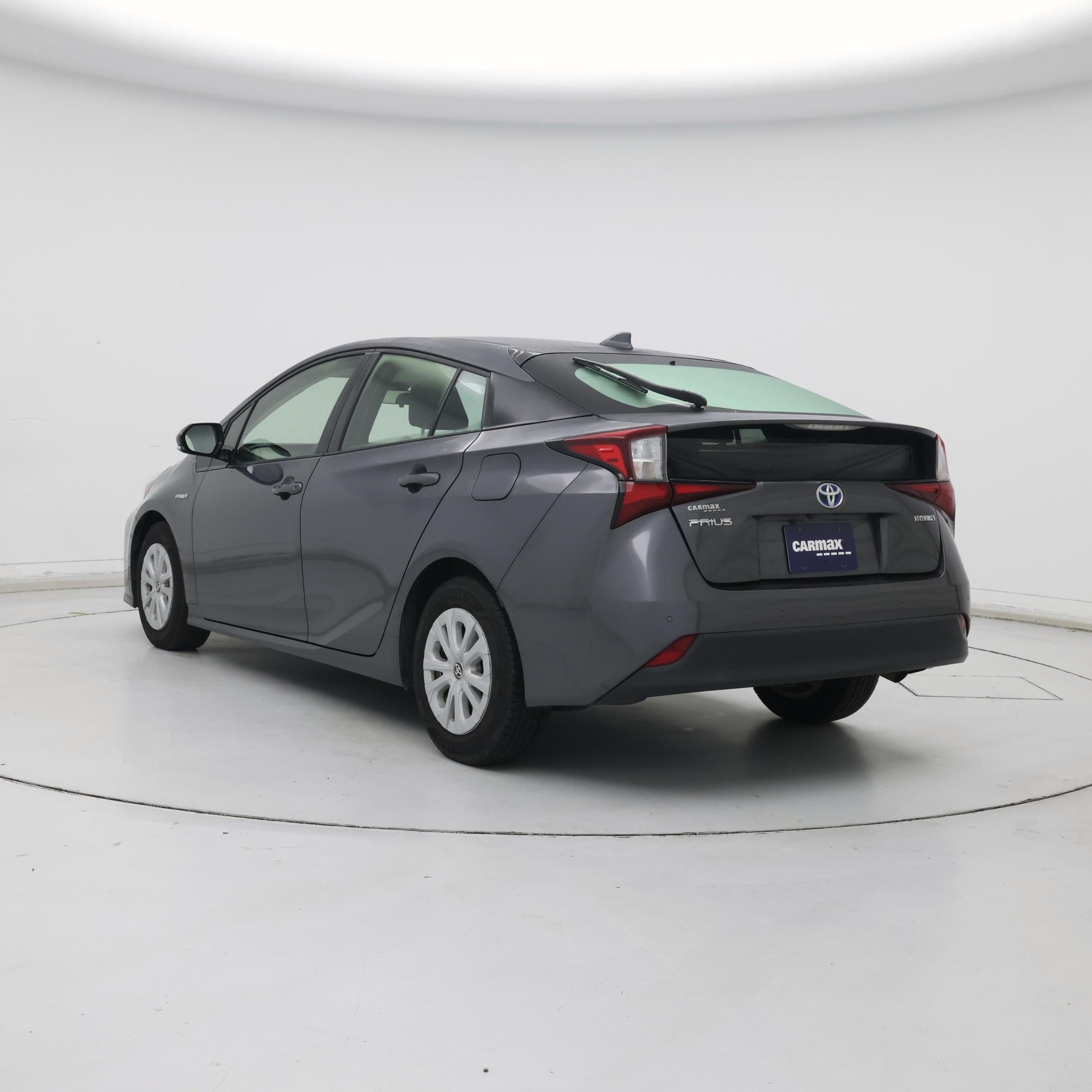 Thumbnail: 2019 Toyota Prius - 2