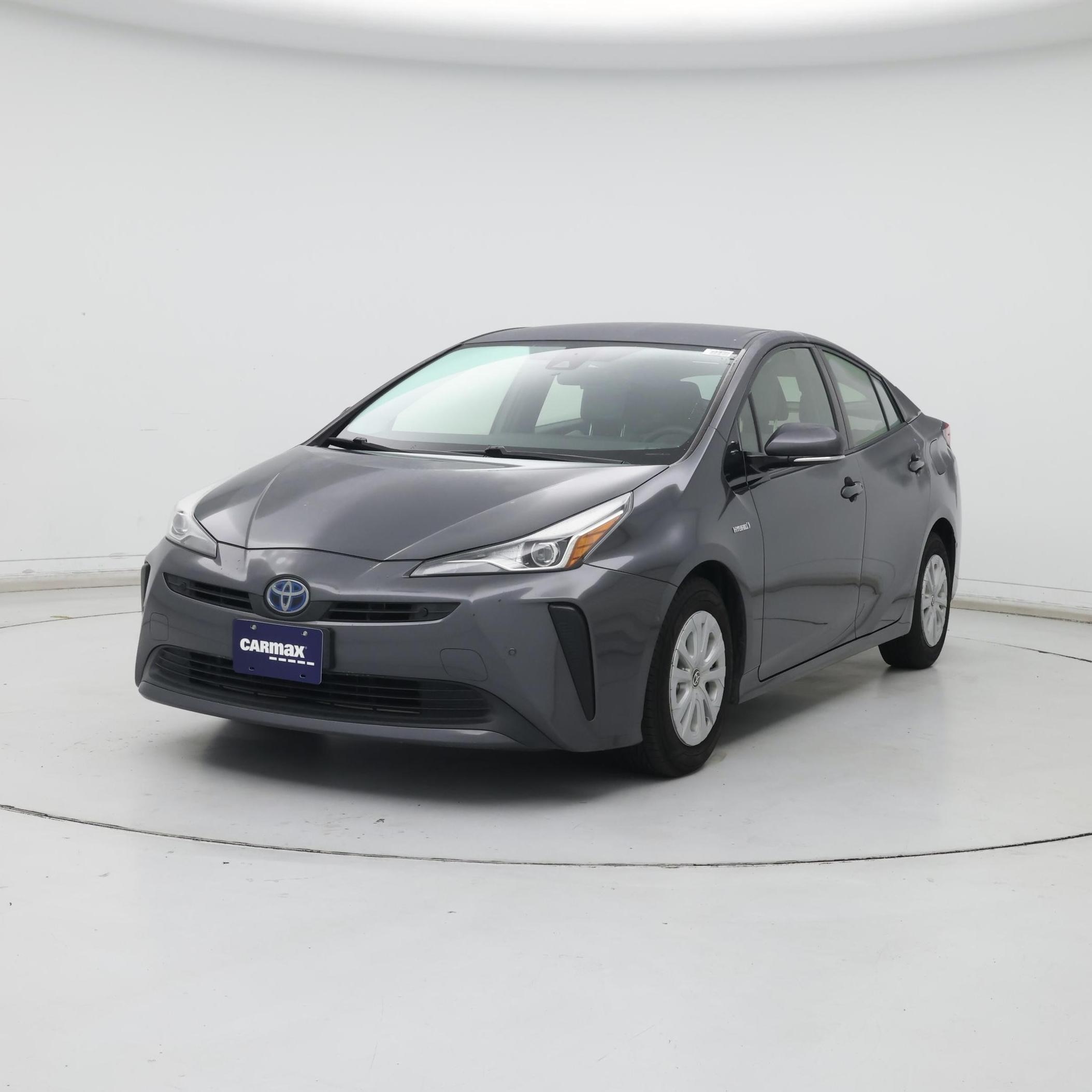 Thumbnail: 2019 Toyota Prius - 4