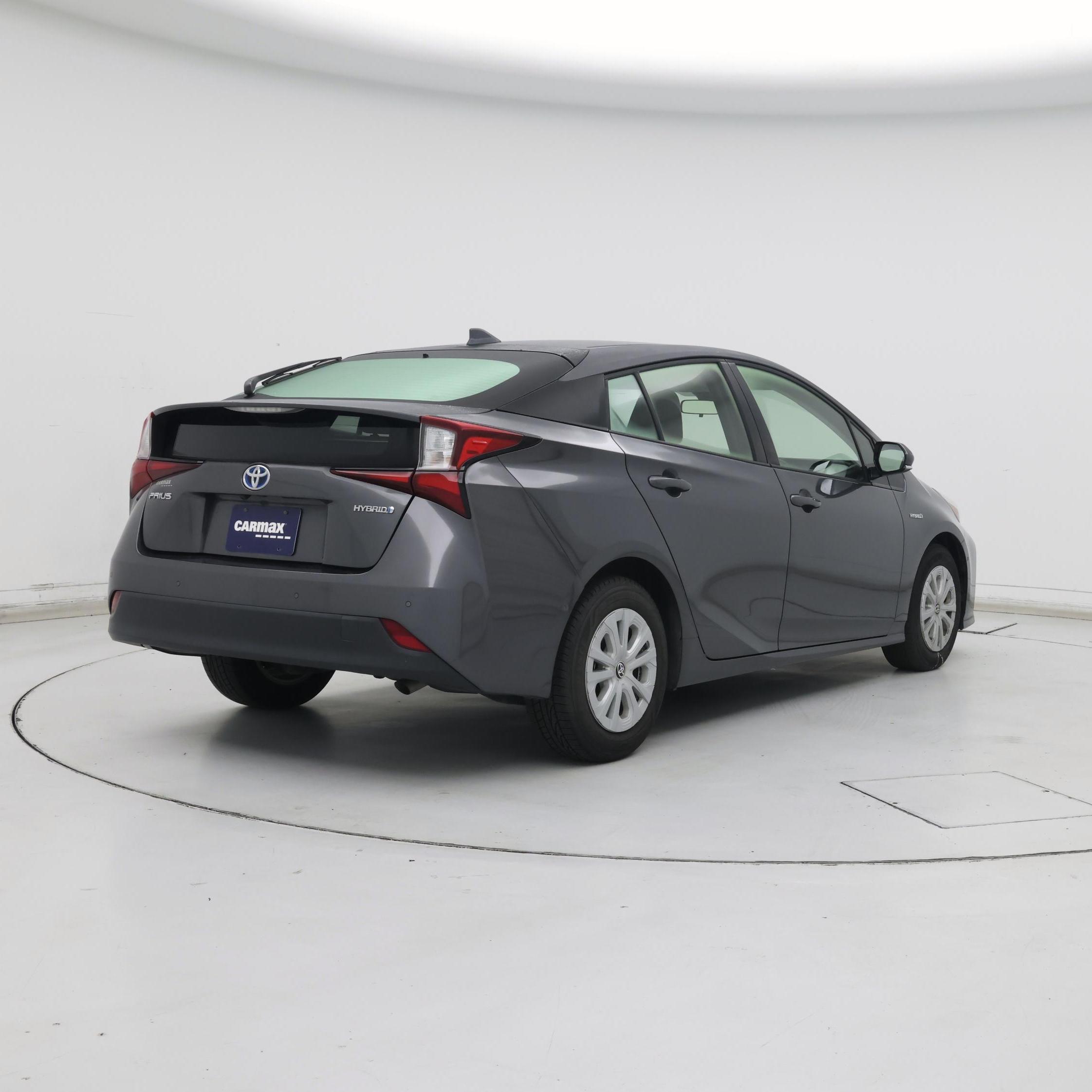 Thumbnail: 2019 Toyota Prius - 8