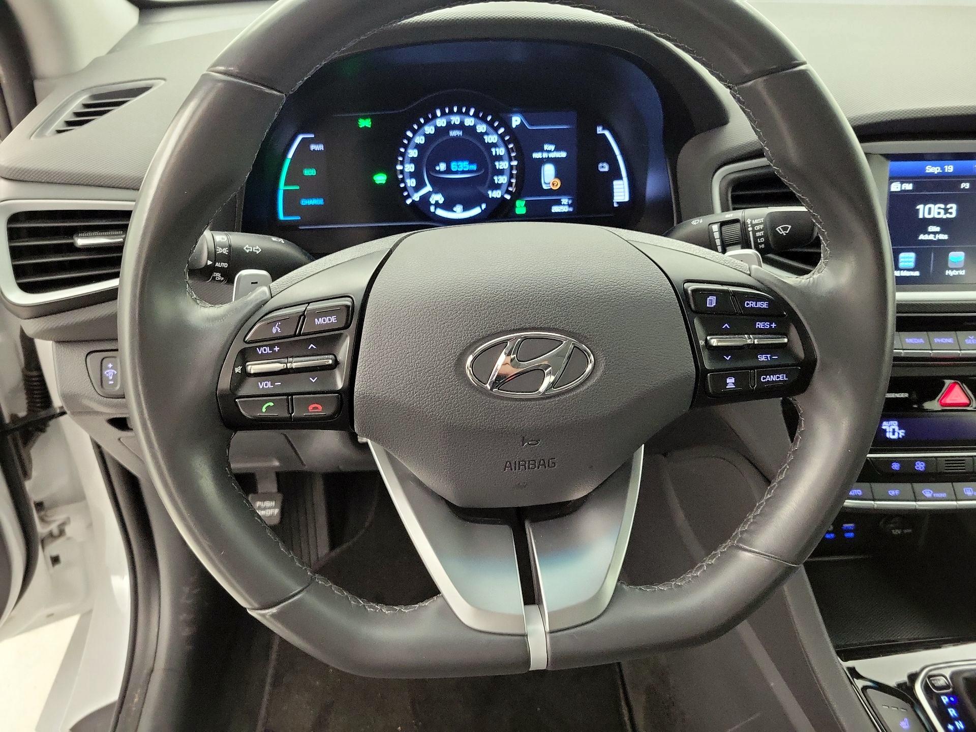 Thumbnail: 2019 Hyundai Ioniq - 10