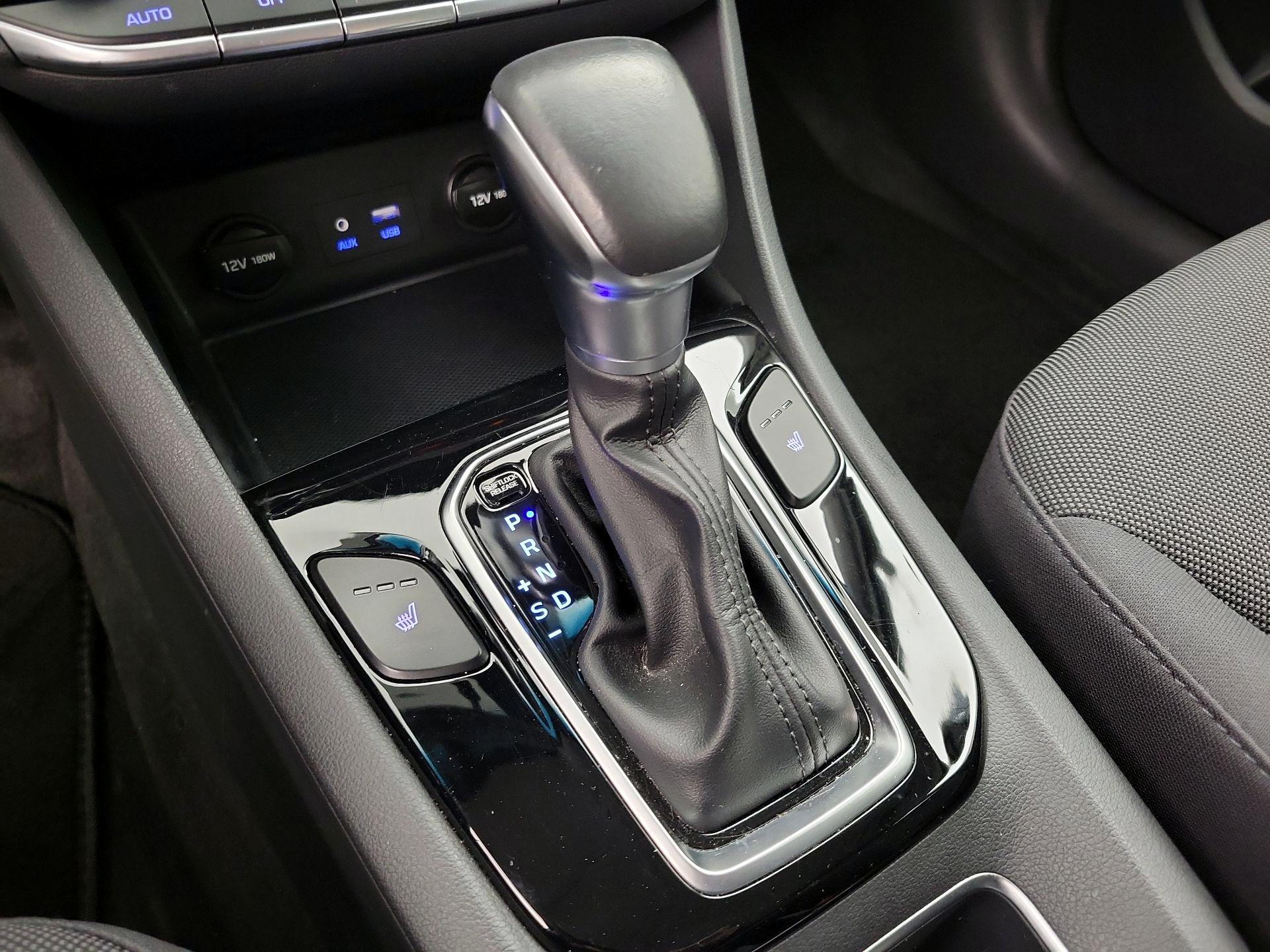 Thumbnail: 2019 Hyundai Ioniq - 17